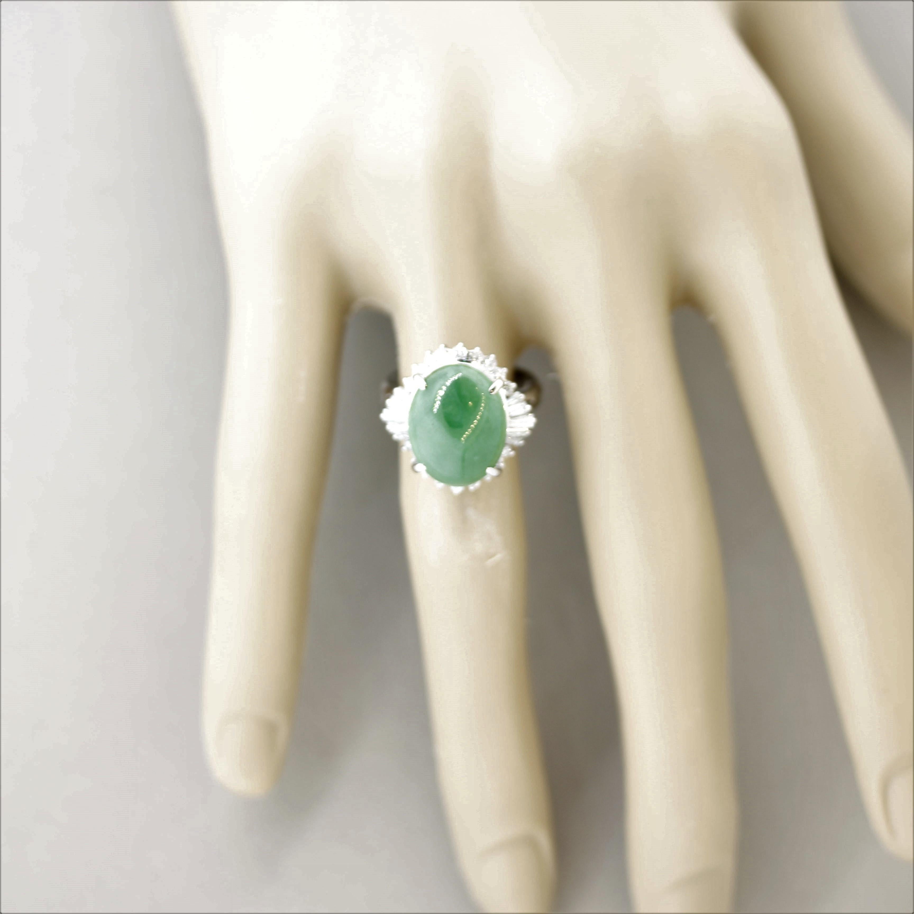 Jadeite Jade Diamond Platinum Ring In New Condition For Sale In Beverly Hills, CA