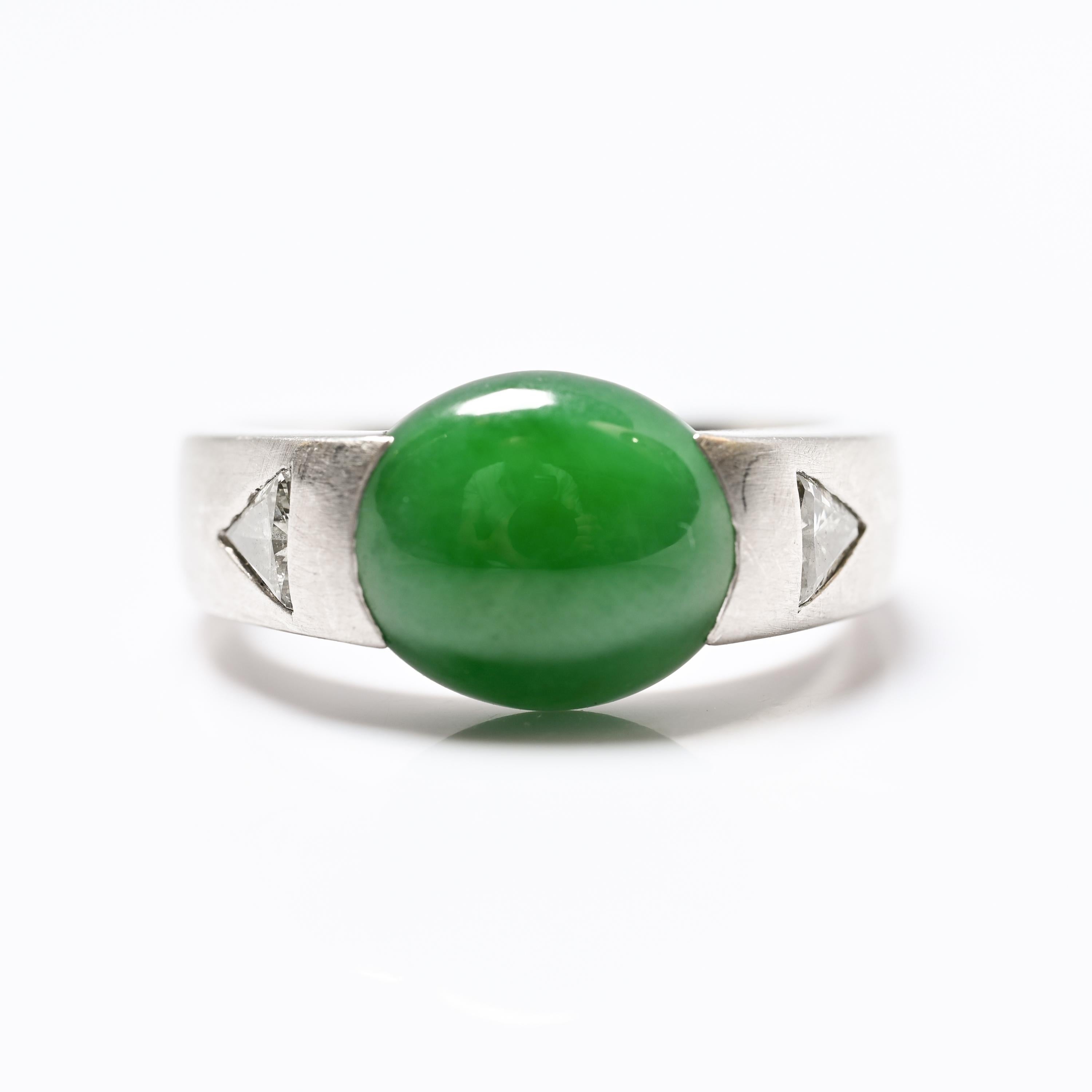 Jadeit Jade & Diamant Ring, Platin Größe 9 (Moderne) im Angebot