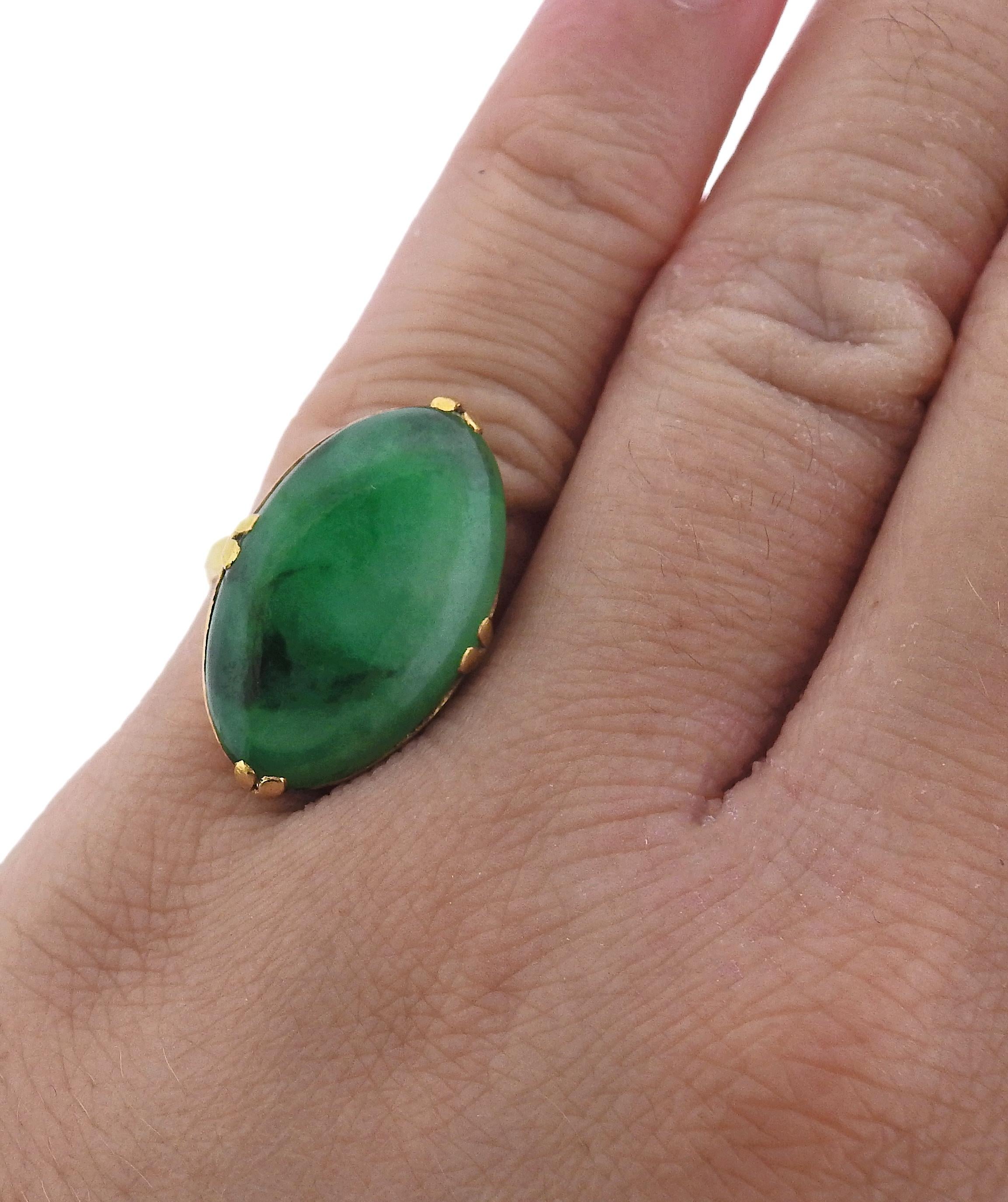 Taille ovale Bague en or Jadeite Jade en vente