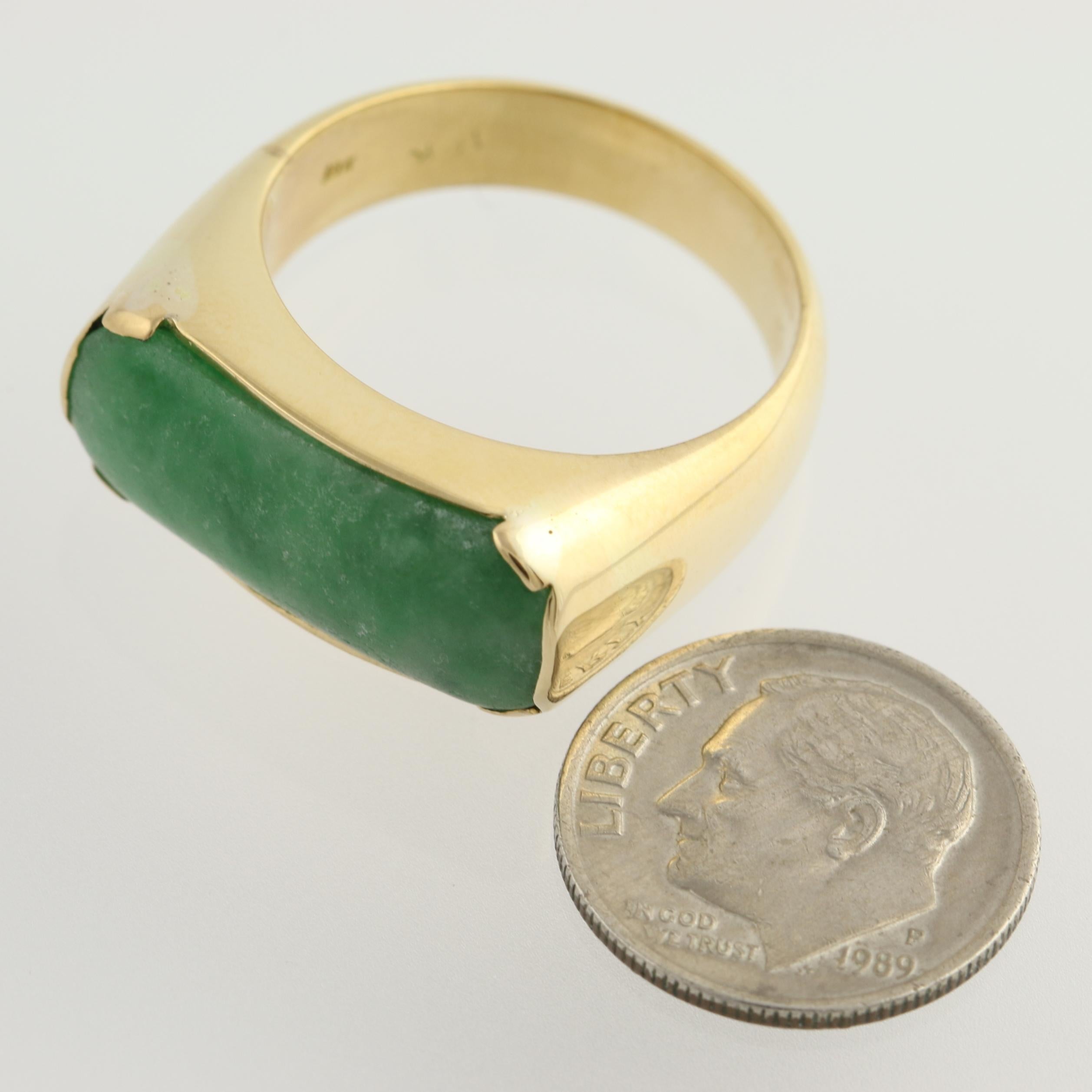 Jadeite Jade Men's Ring, 18 Karat Yellow Gold GIA Graded 4