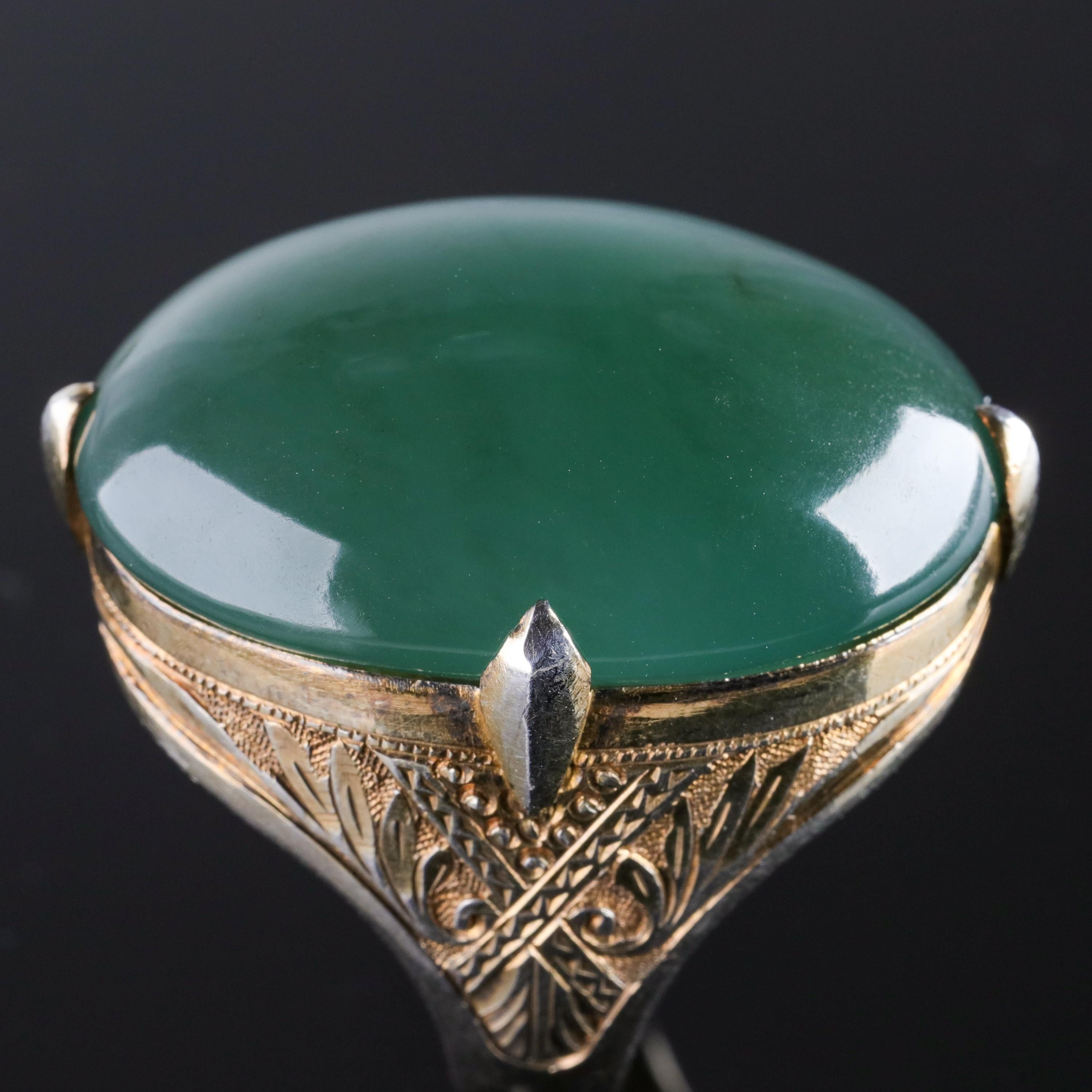 Antique Jade Ring Certified Untreated Massive In Excellent Condition In Southbury, CT