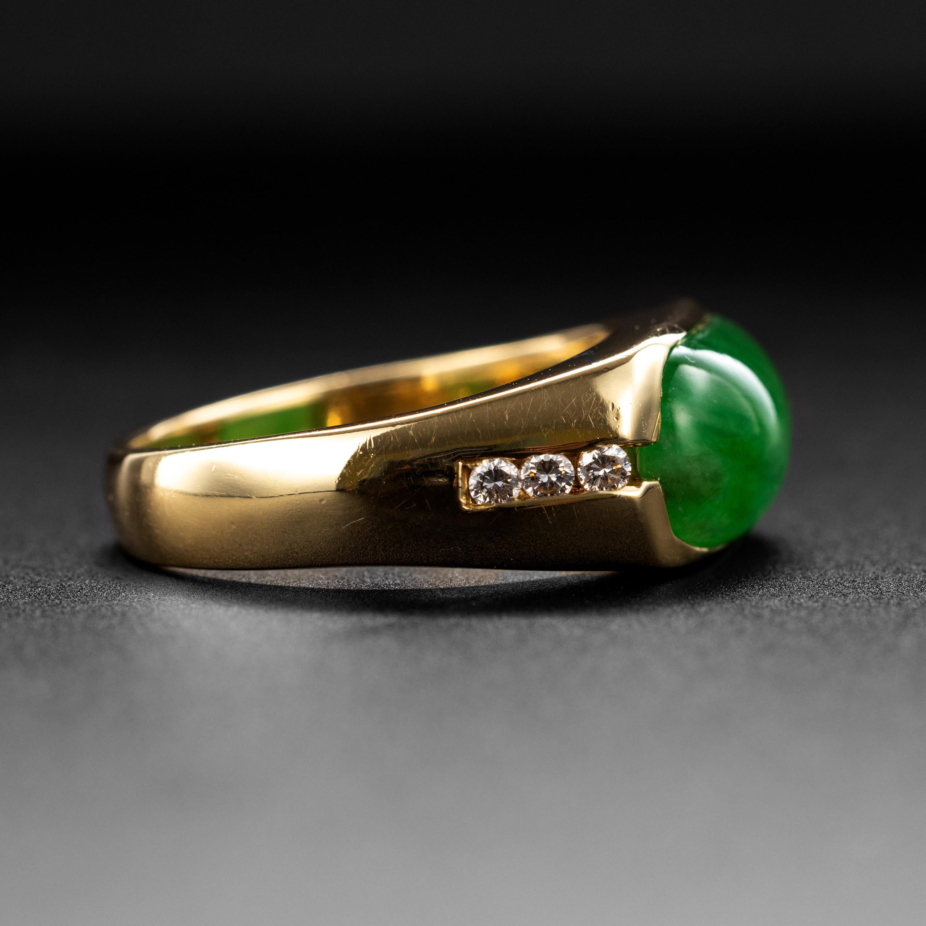 Jadeit Jade Ring mit Diamanten zertifizierter unbehandelter Smaragdgrün 1