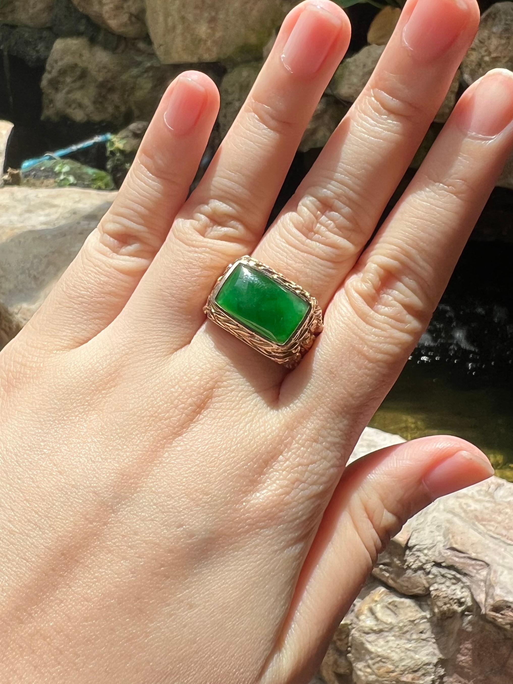 Contemporary Jadeite Ring set in 18K Rose Gold Settings For Sale