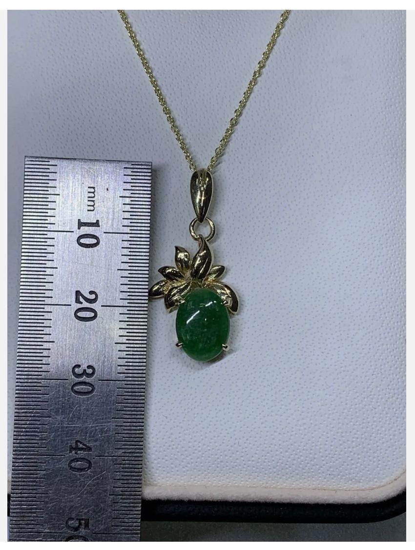Jadeite Solitaire Pendant Necklace 18ct Yellow Gold 18 Inches 3.3g For Sale 4