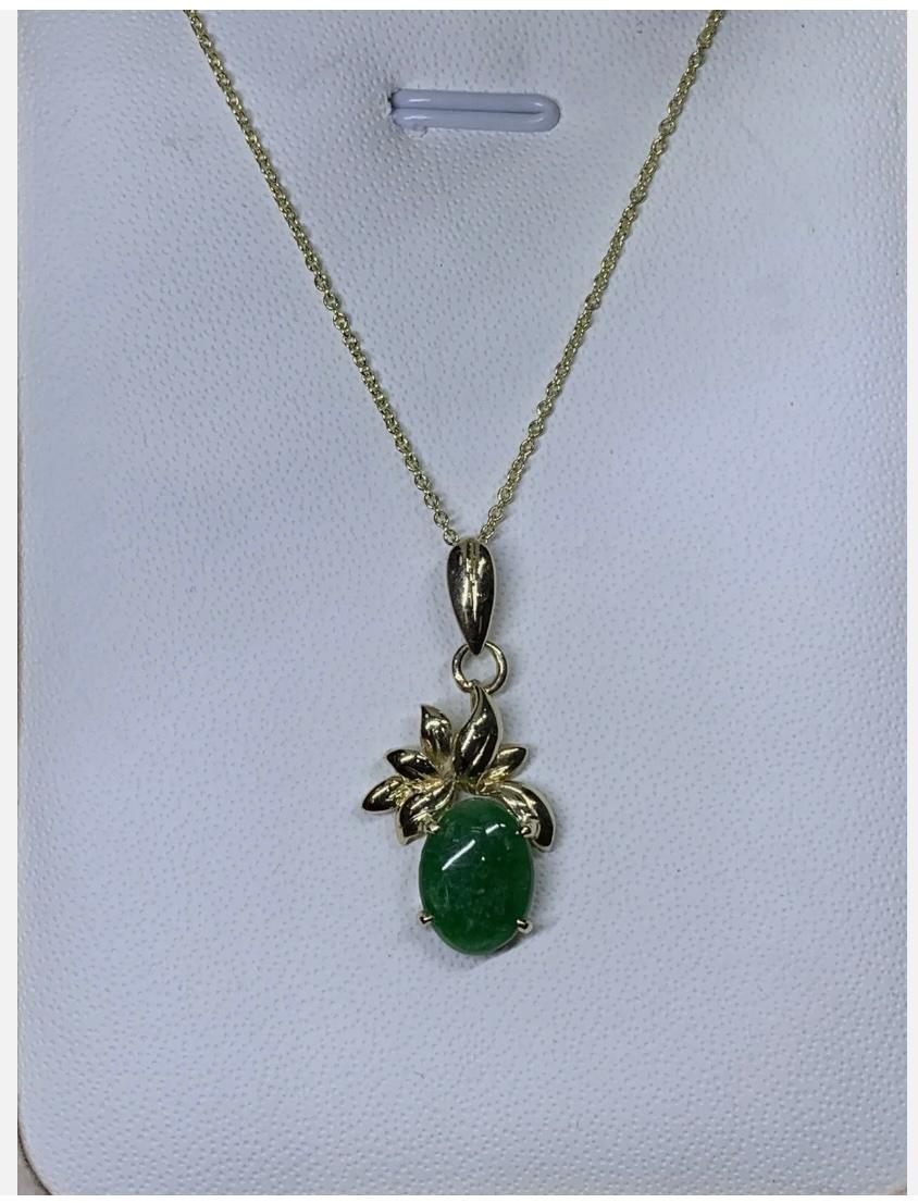 Women's or Men's Jadeite Solitaire Pendant Necklace 18ct Yellow Gold 18 Inches 3.3g For Sale