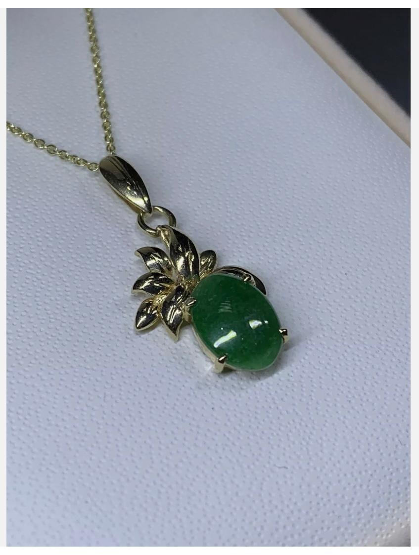 Jadeite Solitaire Pendant Necklace 18ct Yellow Gold 18 Inches 3.3g For Sale 3