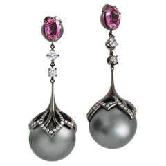 Jado - Boucles d'oreilles Swan noir
