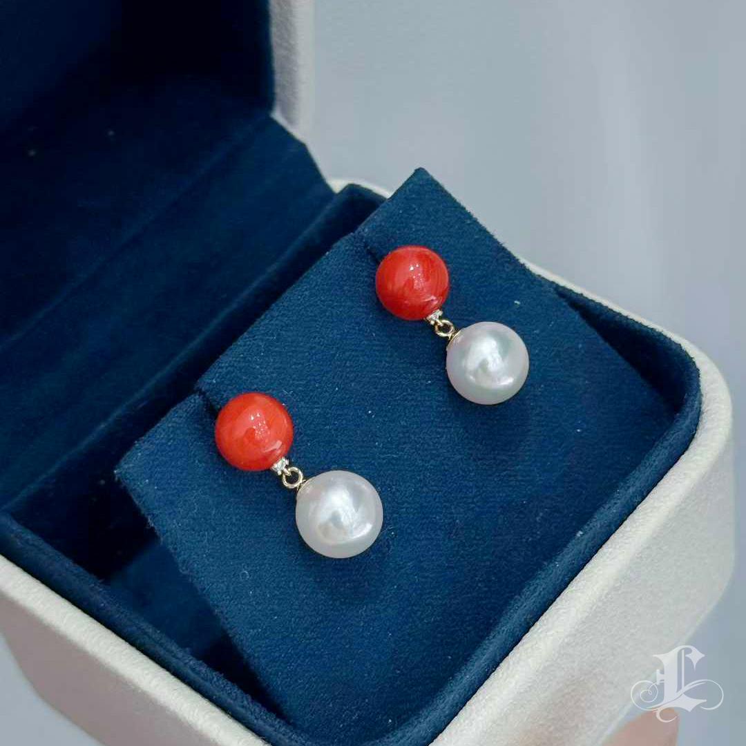 【Jādora】 Perla Akoya Aurora y  Pendientes de coral en oro de 18 quilates en venta 3