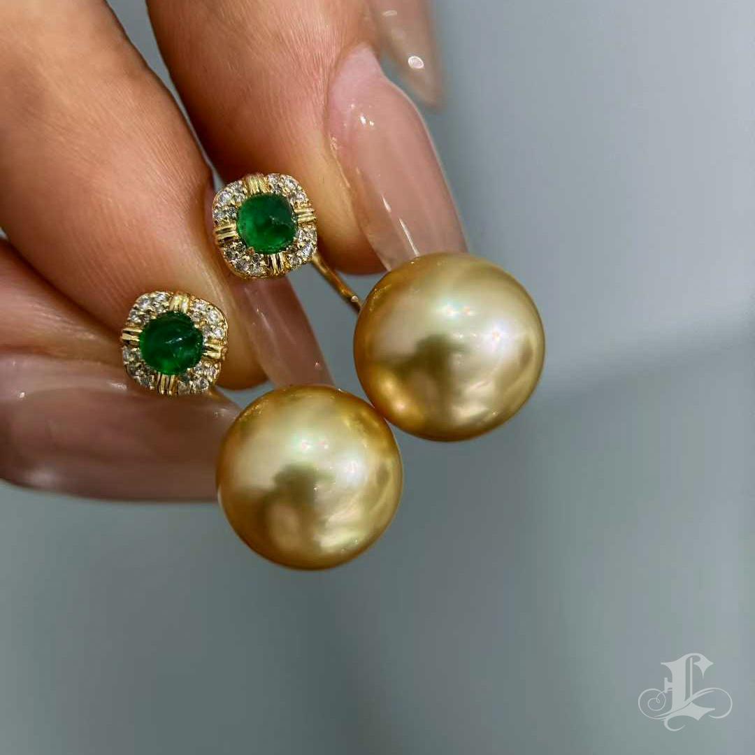 【Jādora】11mm Aurora South Sea Gold Pearl & Emerald Back Earrings For Sale 1