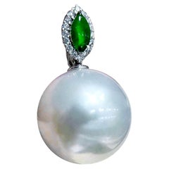【Jādora】Imperial Jade Drop Aurora South Sea Pearl Pendant Necklace