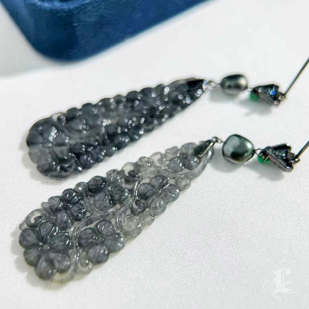 【Jādora】Ink-Brush Floral Jadeite & Tahitian Keshi Pearl Earrings For Sale 3