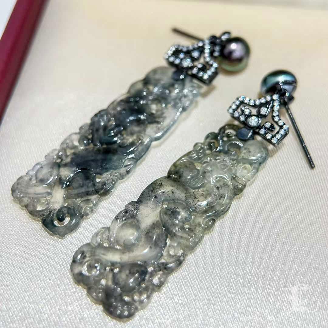 【Jādora】Type A Jadeite Inkstone Earrings with Tahitian Keshi Pearl & Diamond Acc For Sale 3