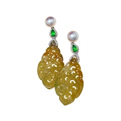 【Jādora】Type A Yellow & Green Jadeite Platinum Diamond Akoya Pearl Earrings