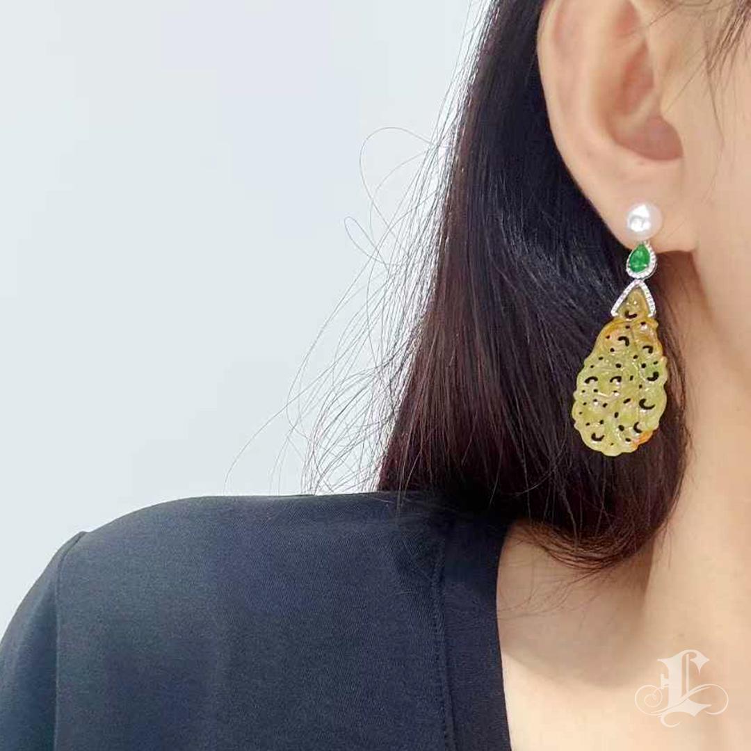 Uncut 【Jādora】Type A Yellow Jade, Akoya Pearl & Diamond Earrings in Platinum For Sale
