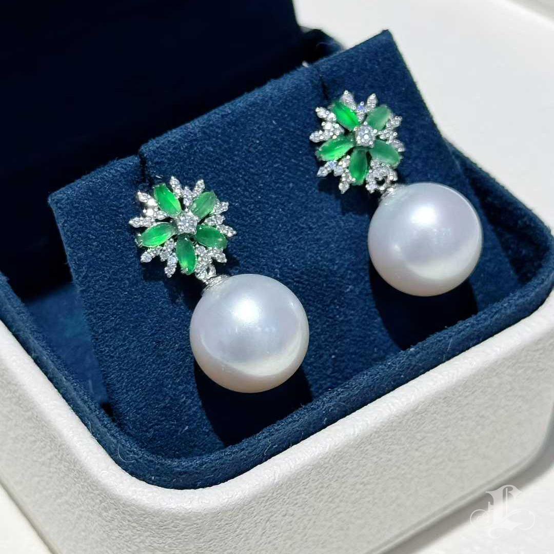 【Jādora】Verdant Bloom - Wandelbare Typ A Jadeit & Südsee Perlen Ohrringe im Angebot 2