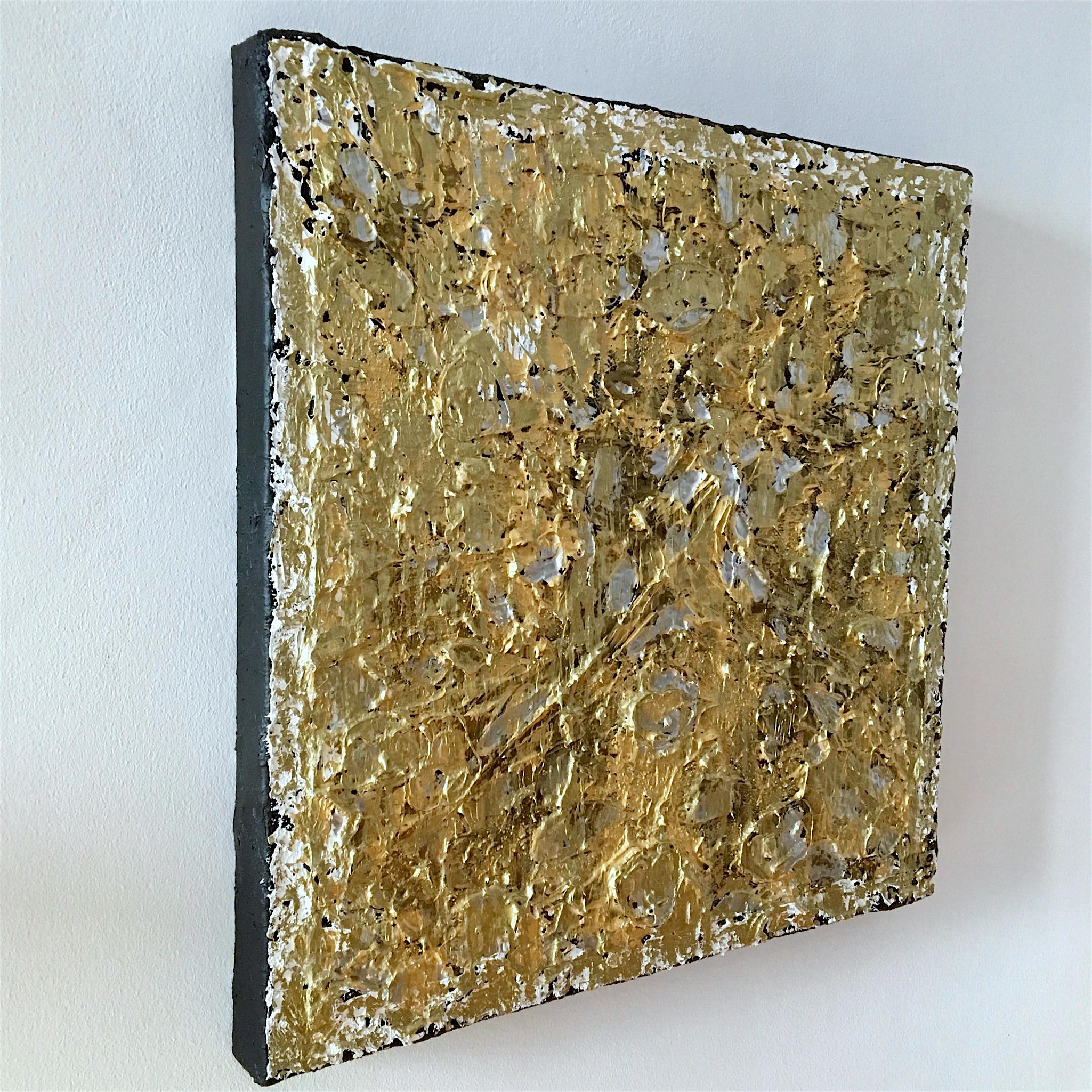 Abstract painting on canvas with heavy texture.
Acrylic and varnish for protection.
Colors: Black, silver and gold.
This painting is called J'Adore 3 and numbered 221.
Original and signed by the artist, comes with gallery certificate.
 