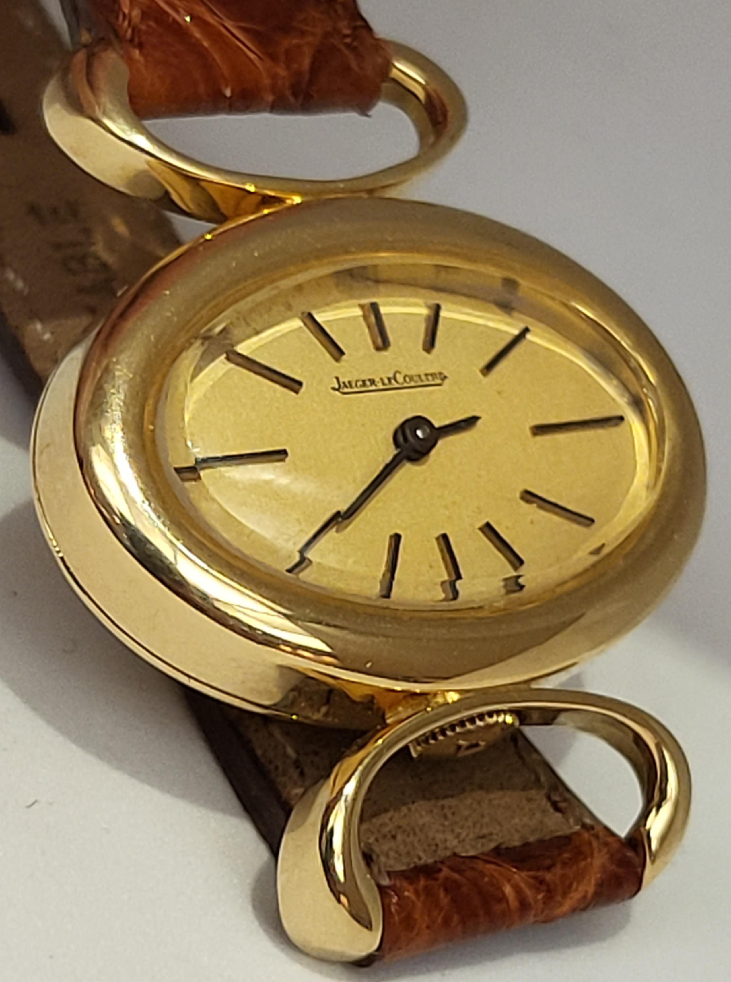 Jaeger-LeCoultre Etrier Oval Original Ladies Watch in 18kt Yellow Gold 10