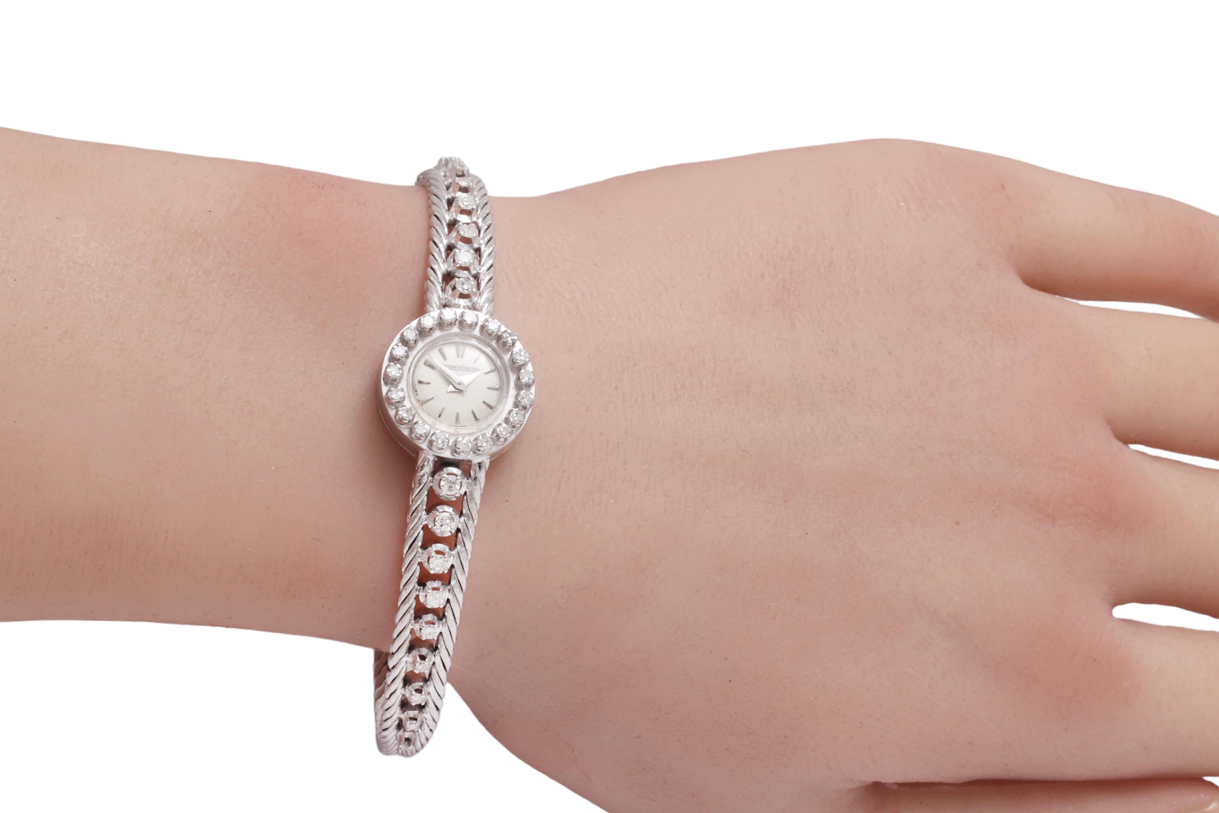Jaeger Le Coultre Solid 18 kt Gold Diamonds Collectors Backwinder Wrist Watch 7