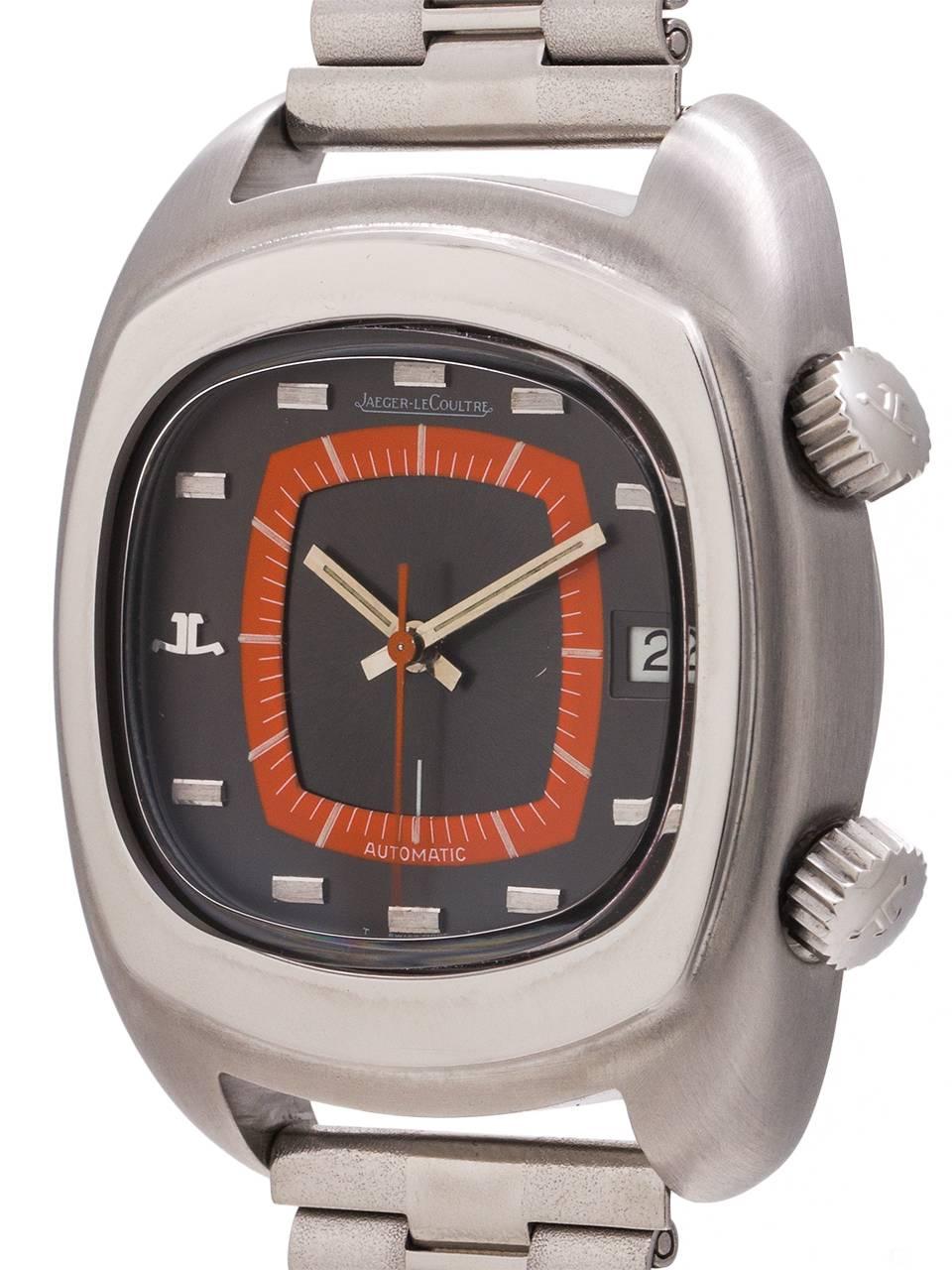 
Jaeger Lecoultre Alarm ref E871 circa 1970’s. Featuring a very modernistic design 38 x 45mm “TV screen” shaped alarm model circa 1970’s with beautiful original orange and charcoal dial with applied silver indexes and silver baton hands. Powered by