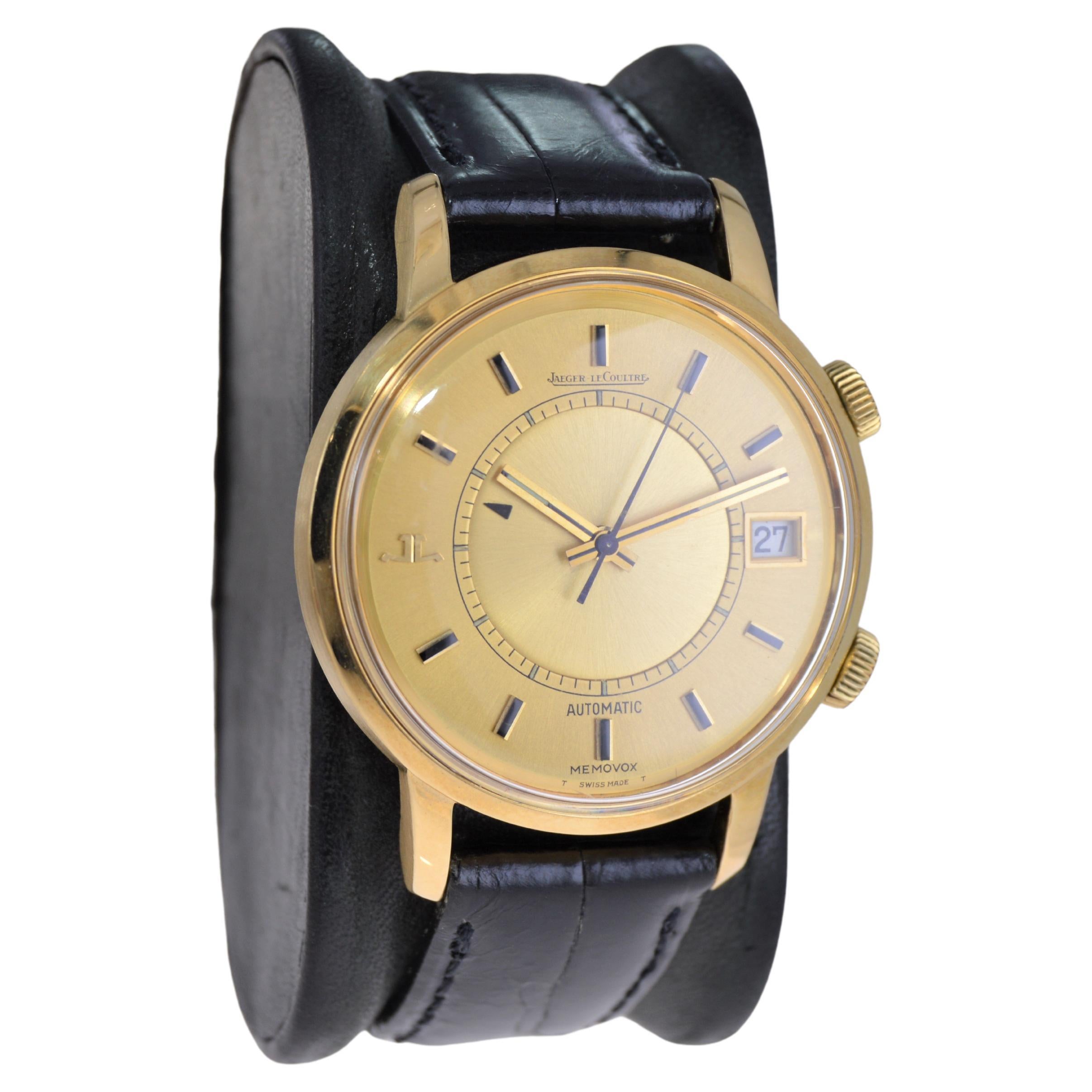 Jaeger-LeCoultre 18 Karat, Neuer Zustand Vollformat Memovox ca. 1960-1970er Jahre im Zustand „Hervorragend“ im Angebot in Long Beach, CA