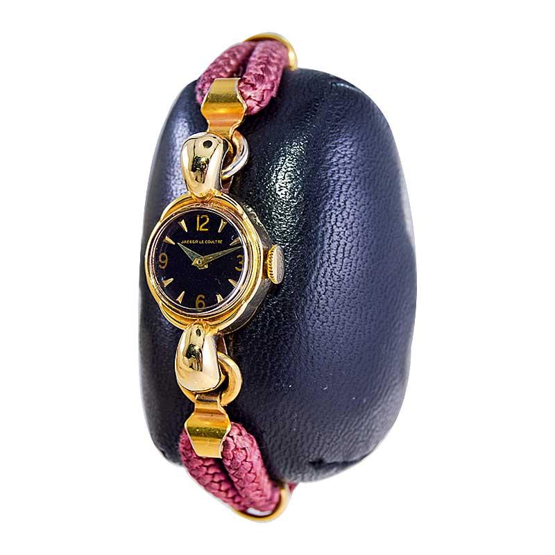 Jaeger LeCoultre Armbanduhr aus 18 Karat Gelbgold im modernen Stil, ca. 1950er Jahre Damen im Angebot