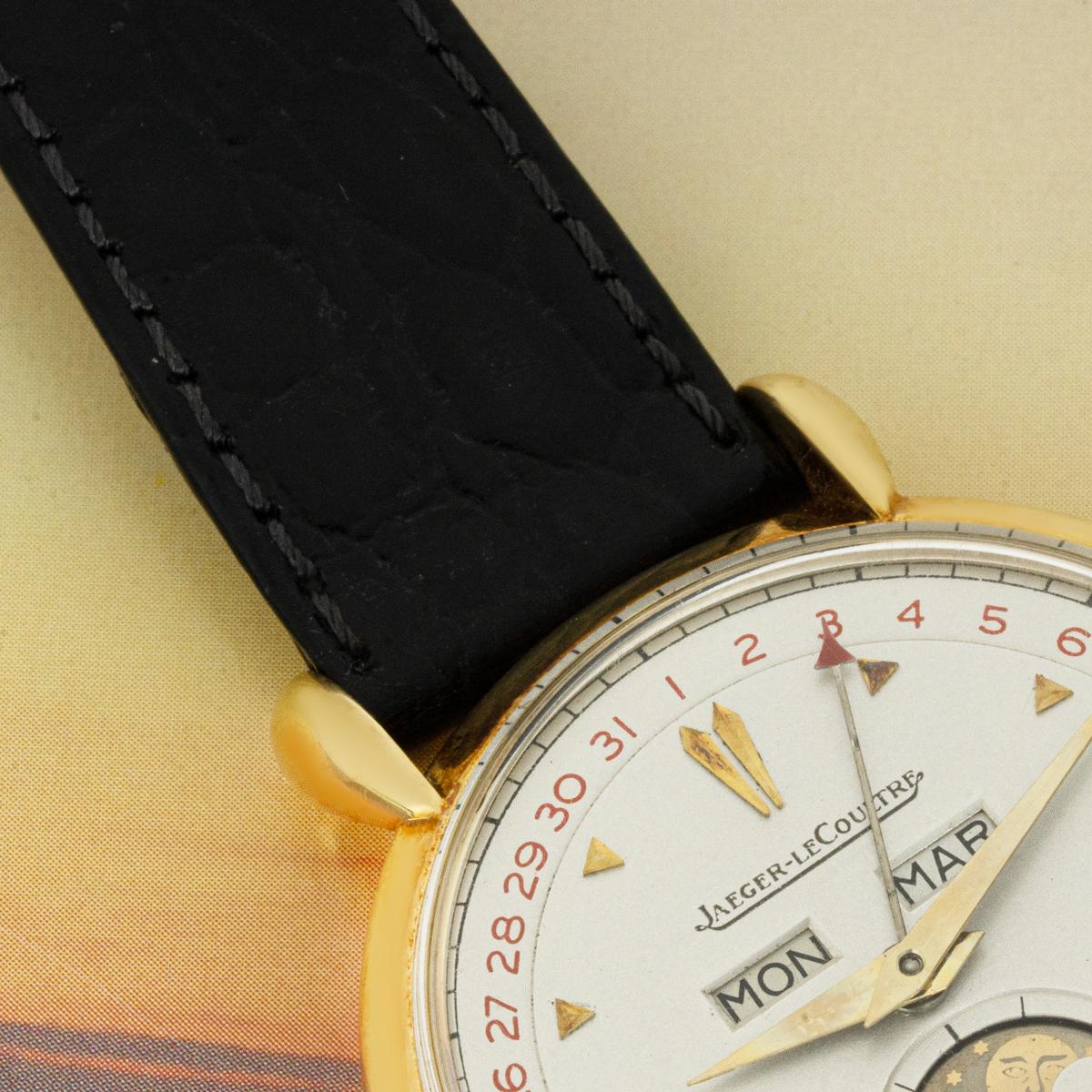 Jaeger LeCoultre 18k Yellow Gold Triple Calendar Moonphase For Sale 1
