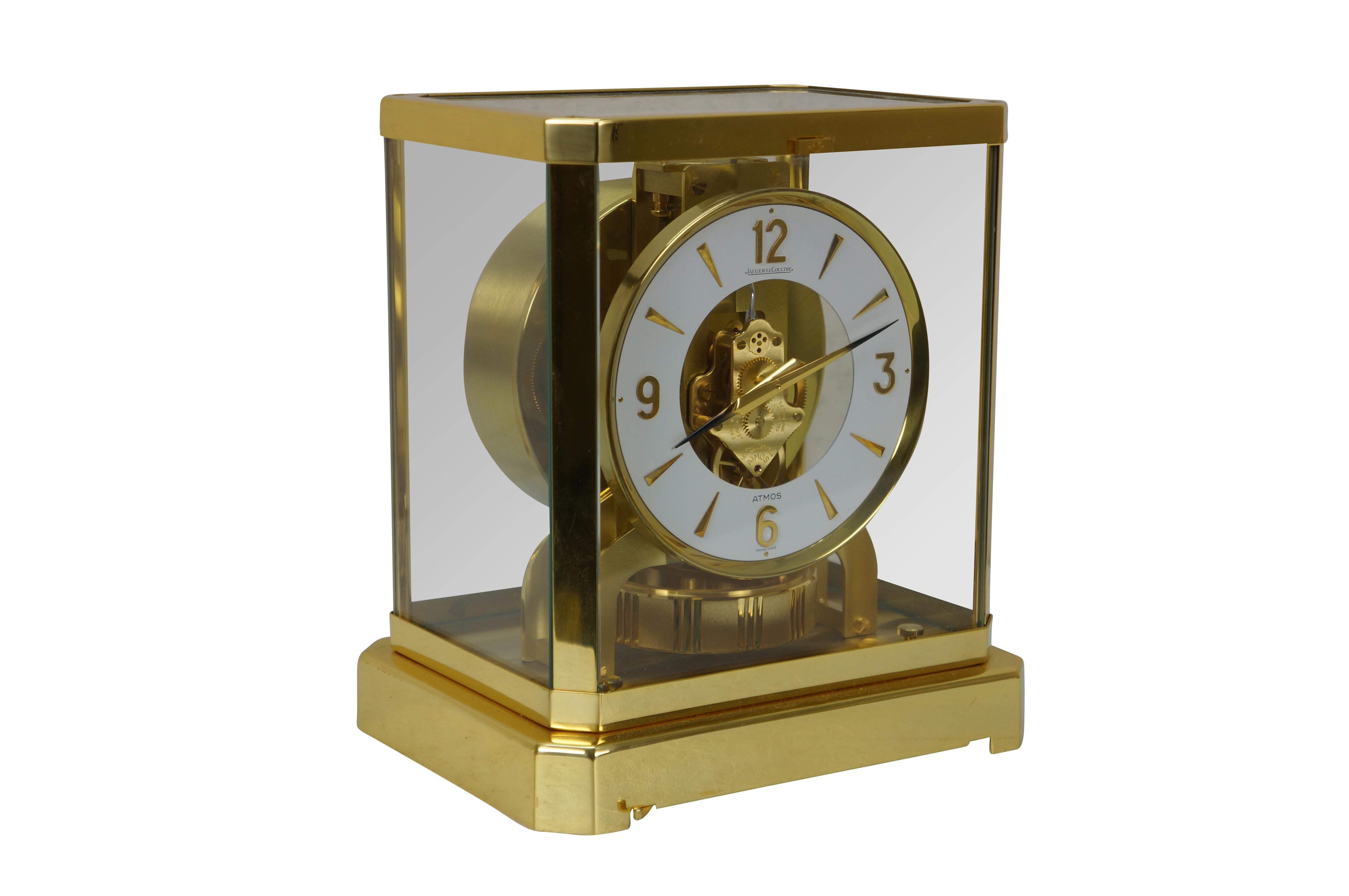 Modern Jaeger LeCoultre Atmos 528-8 Perpetual Motion Clock & Plaque 15j Swiss 9