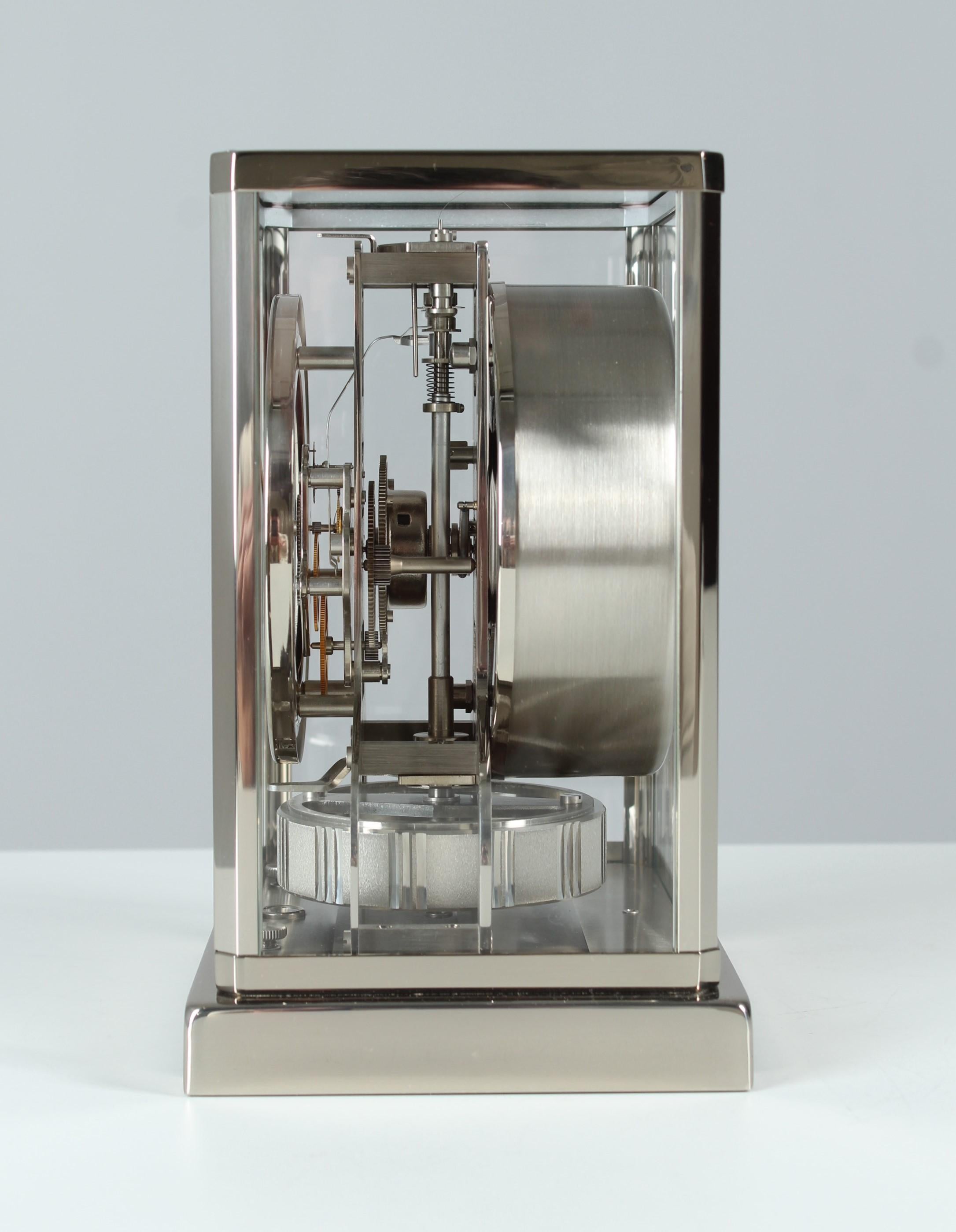 Jaeger LeCoultre, Atmos-Uhr, Original-Silber, vernickelt, um 1974 6