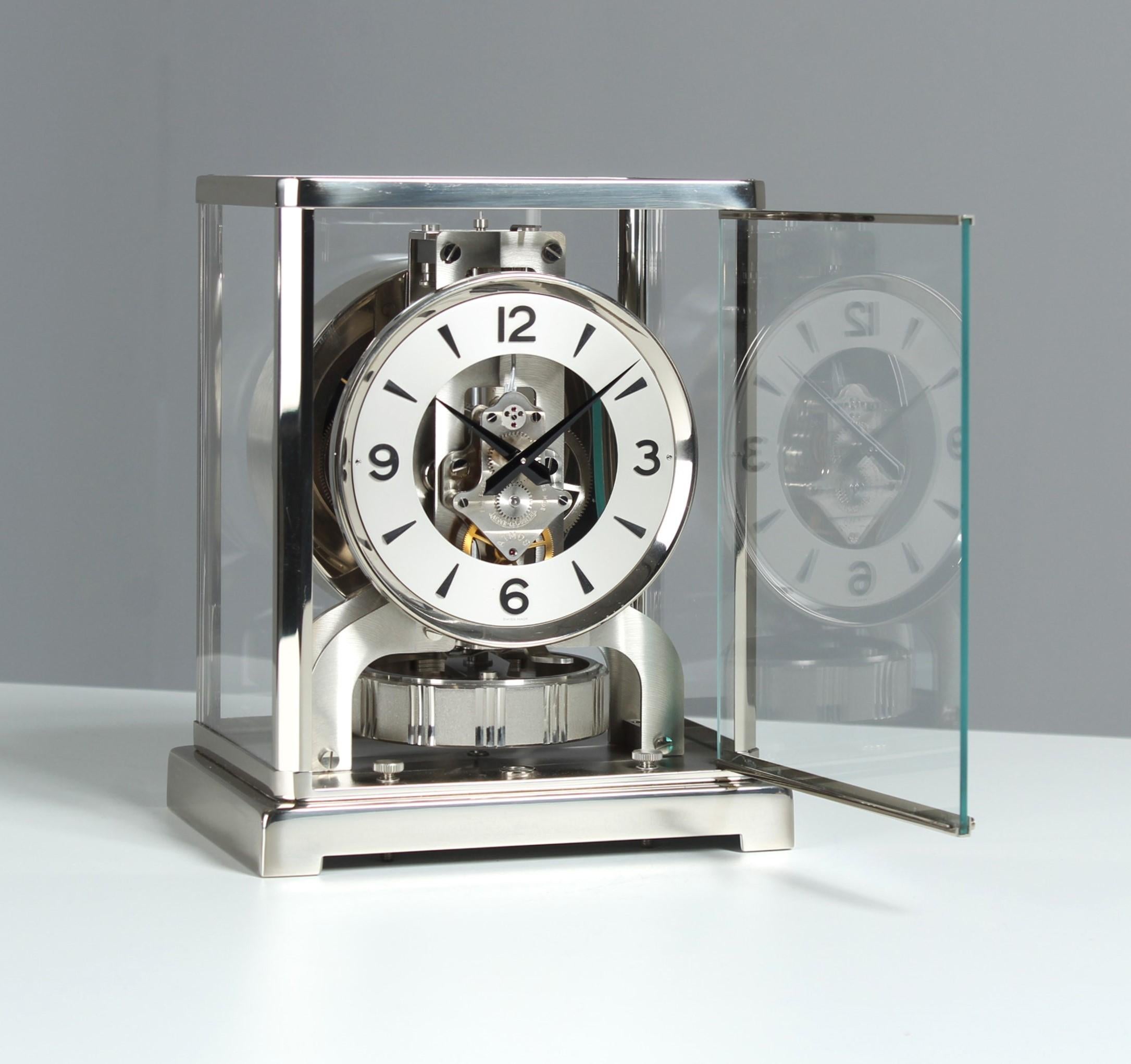 Jaeger LeCoultre, Atmos-Uhr, Original-Silber, vernickelt, um 1974 (Messing)