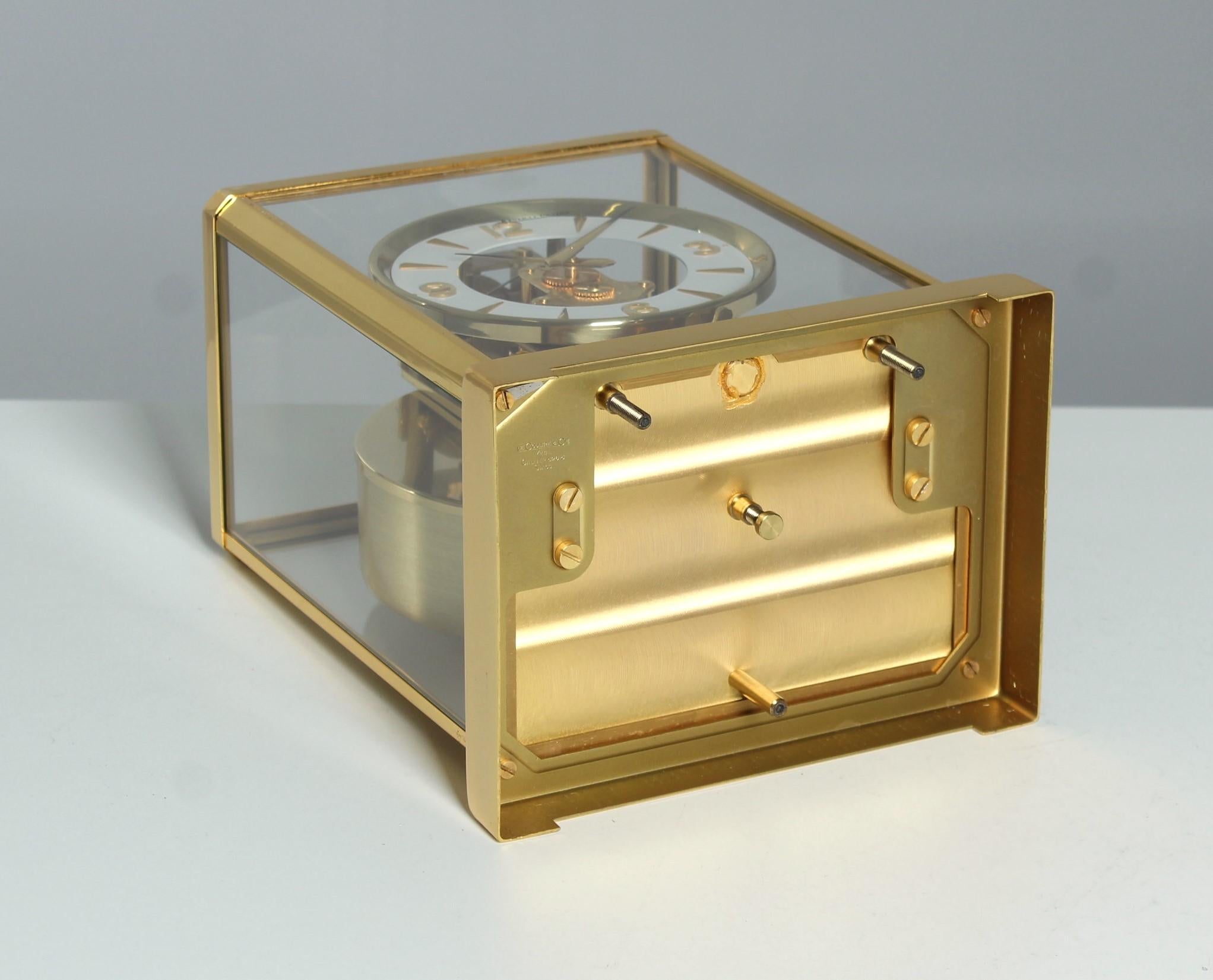 Jaeger LeCoultre, Atmos Clock, Classic Design, Manufactured 1968 3