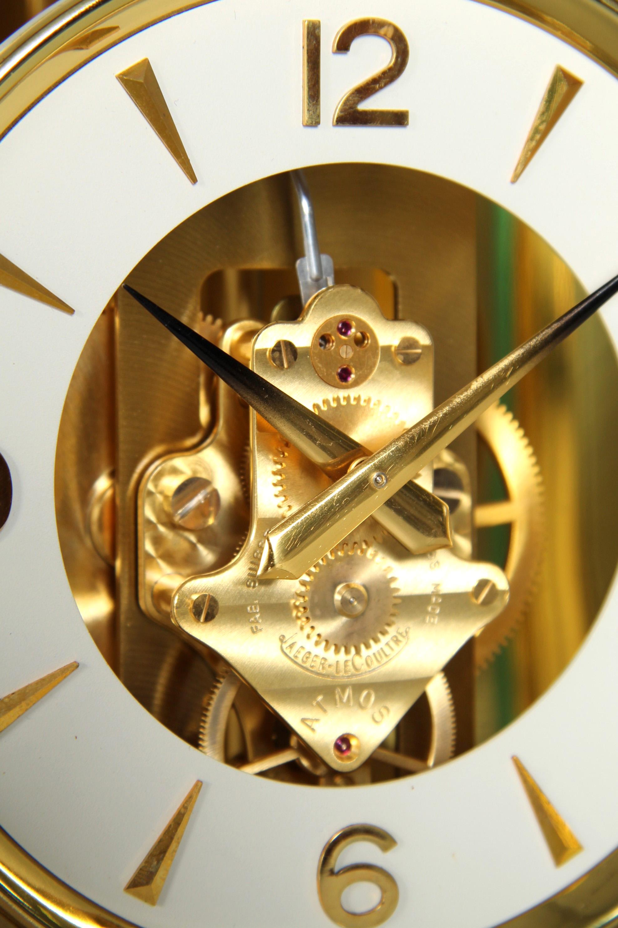 Jaeger LeCoultre, Atmos Clock, Classic Design, manufactured in 1965 Suizo