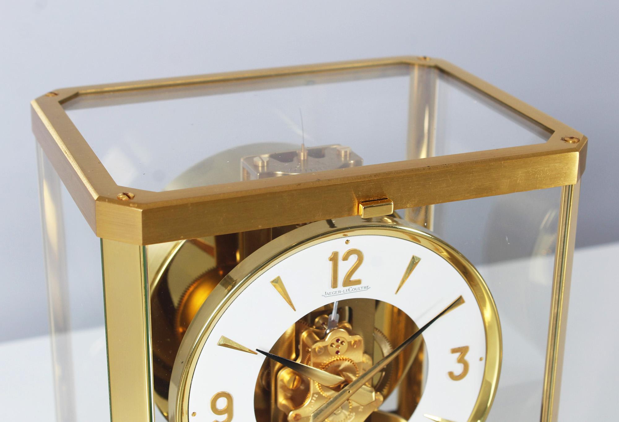 Jaeger-LeCoultre, Atmos Uhr, Classic von 1967 im Zustand „Gut“ in Greven, DE