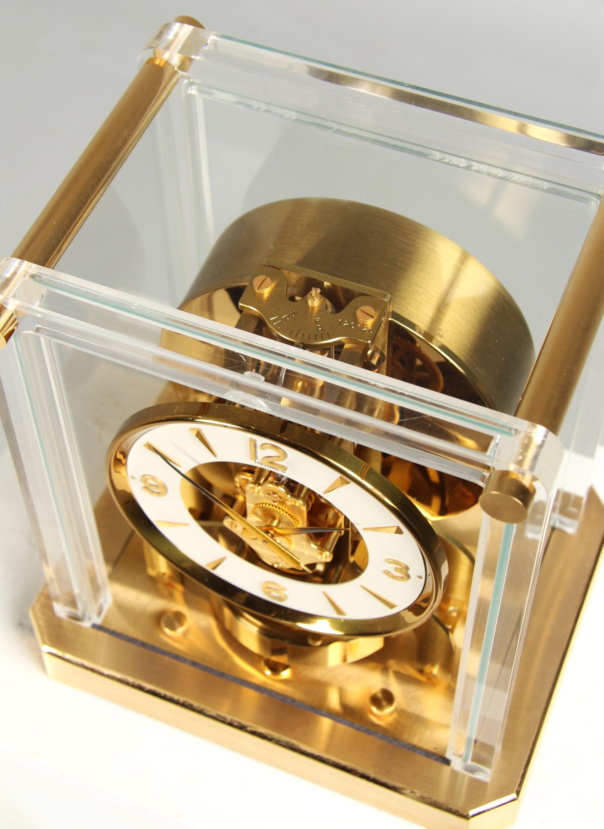 20ième siècle Jaeger-LeCoultre, pendule Atmos pour Hermès, ensemble complet avec boîte et papiers, 1959