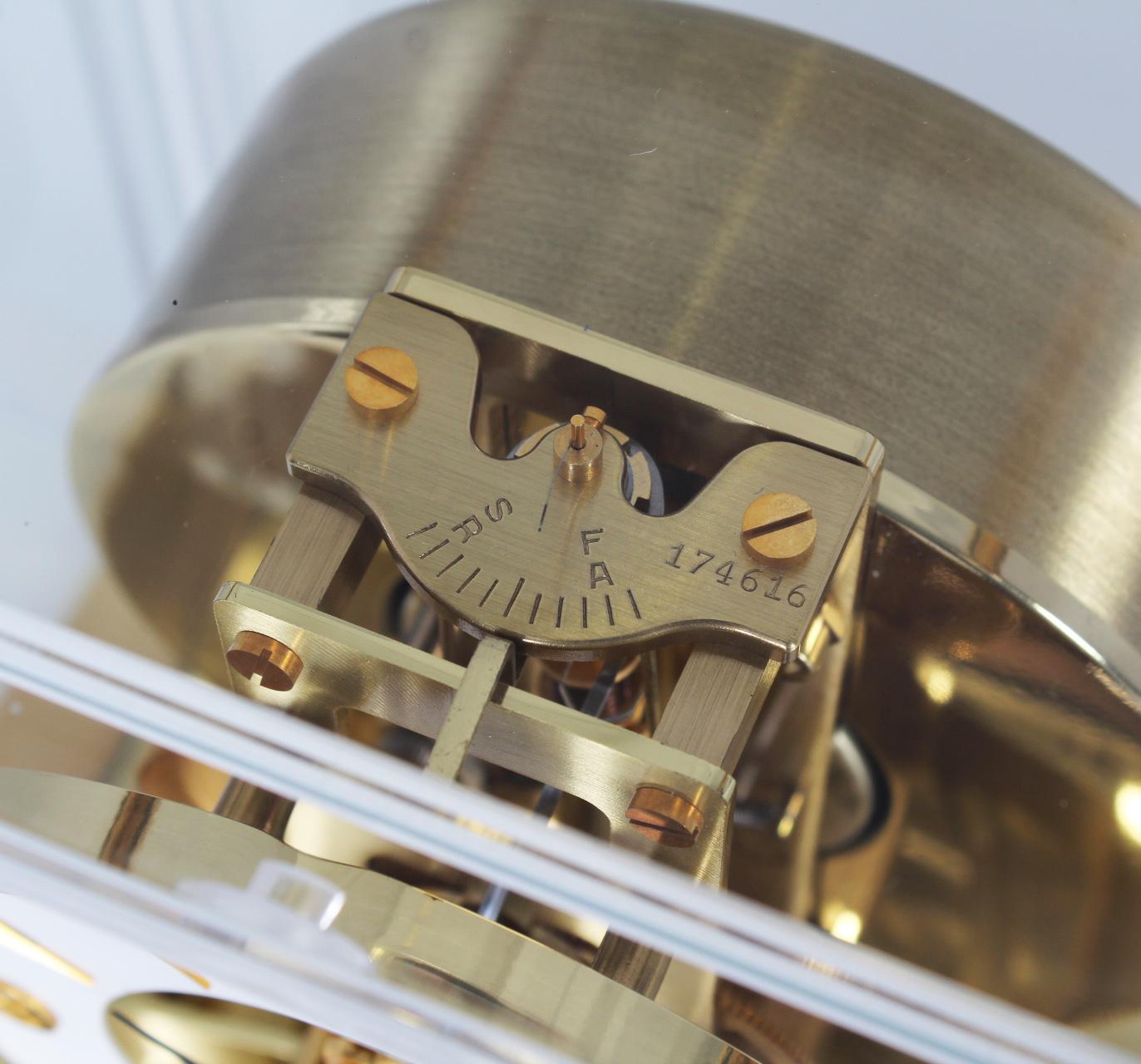 Horloge Atmos de Jaeger LeCoultre, 1963, avec boîte d'origine Bon état à Greven, DE