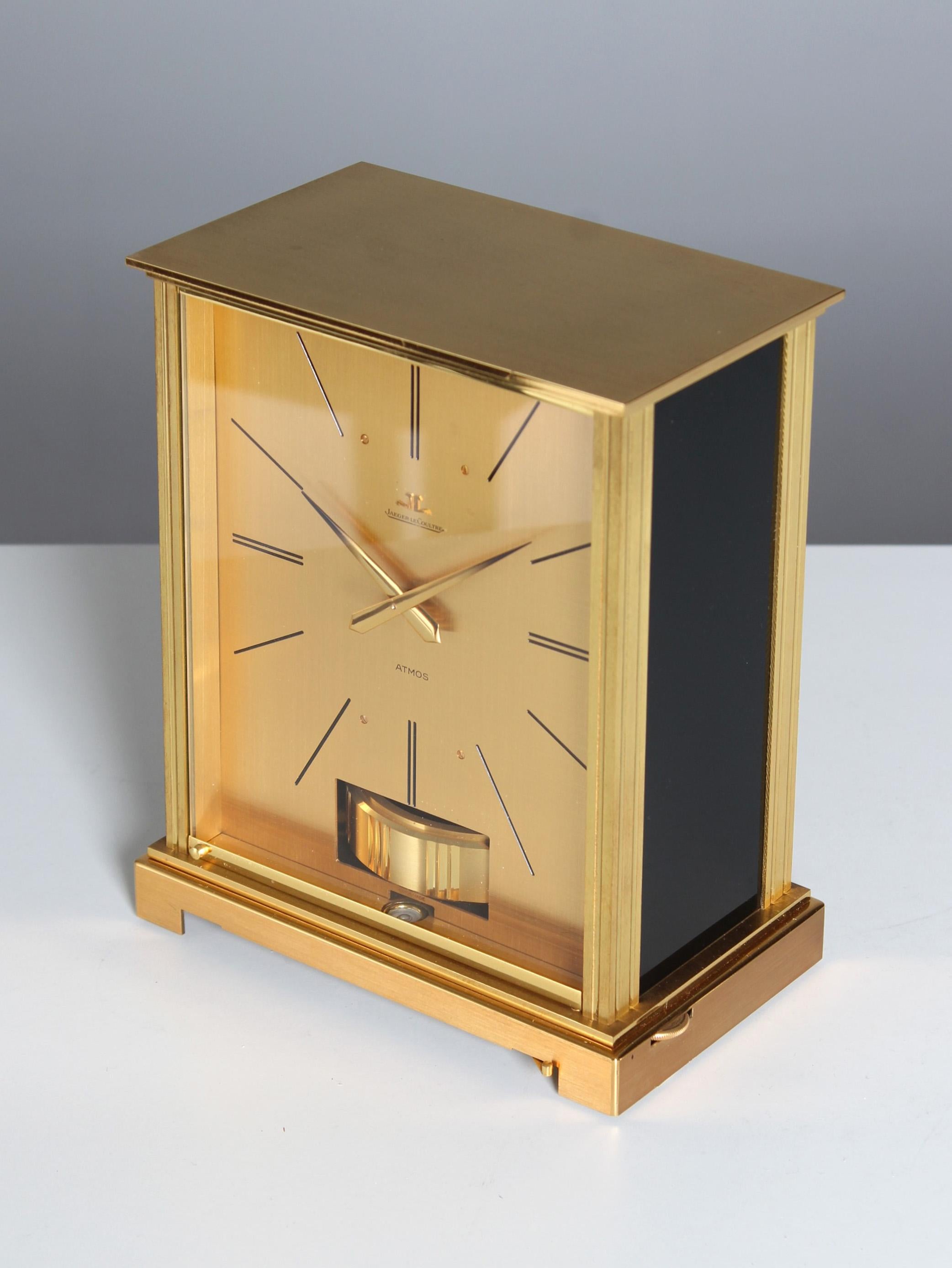 Jaeger Lecoultre, Atmos Clock from 1967 with Original Box For Sale 7