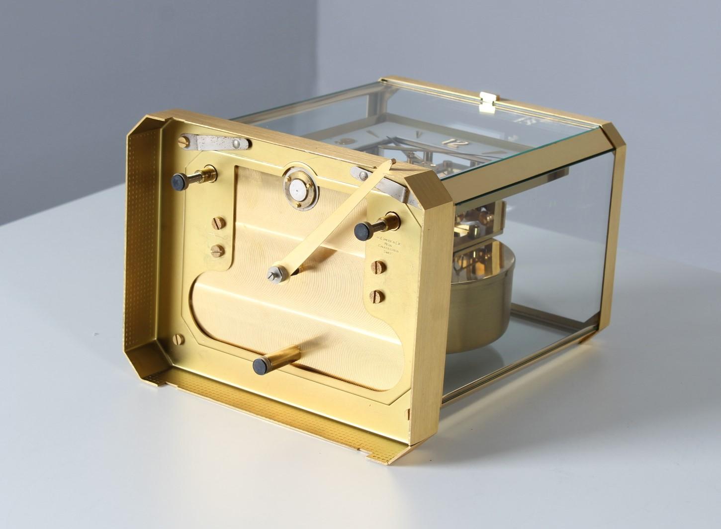 Jaeger LeCoultre, Atmos Clock from 1970, Square Dial 2