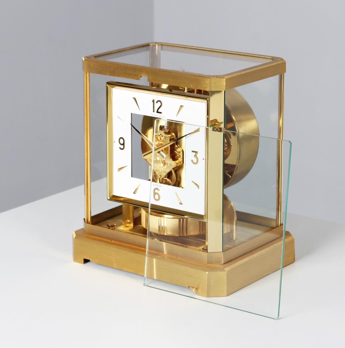atmos jaeger lecoultre clock price