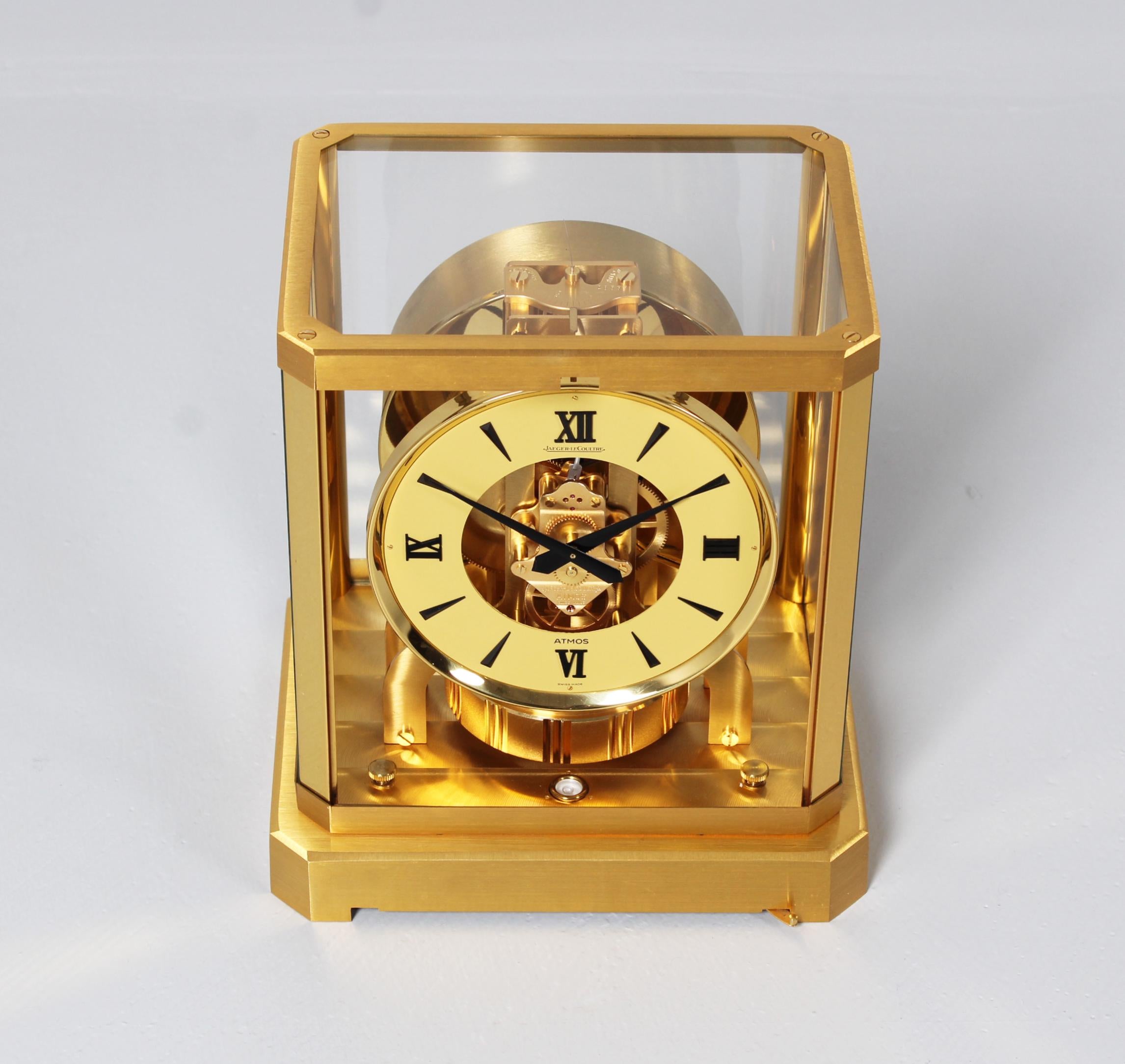 Jaeger LeCoultre, Reloj Atmos, Ref. 5909, Construido en 1977 3
