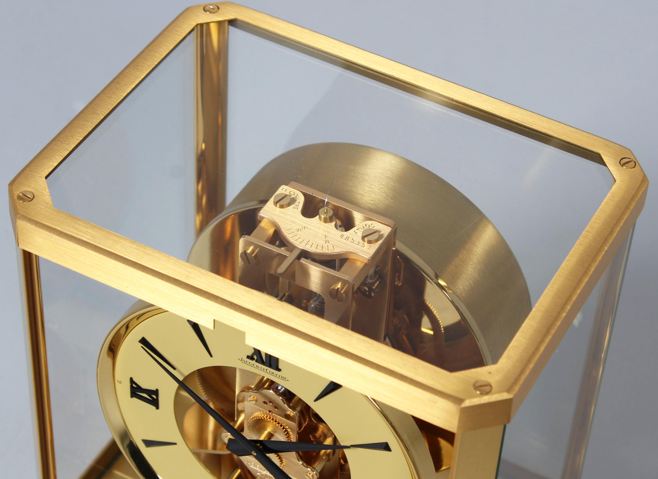 Jaeger LeCoultre, Reloj Atmos, Ref. 5909, Construido en 1977 4