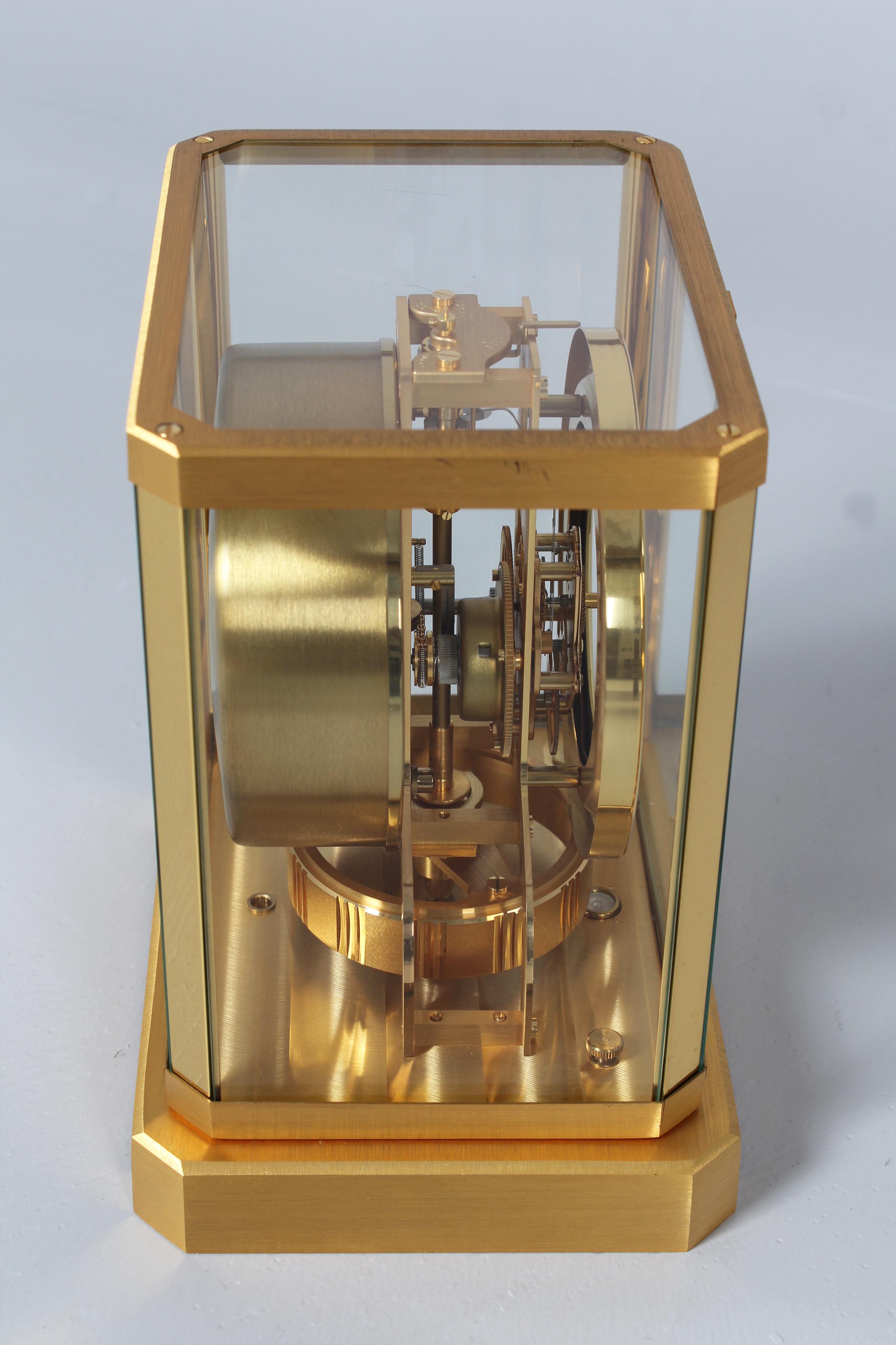 Jaeger LeCoultre, Reloj Atmos, Ref. 5909, Construido en 1977 6