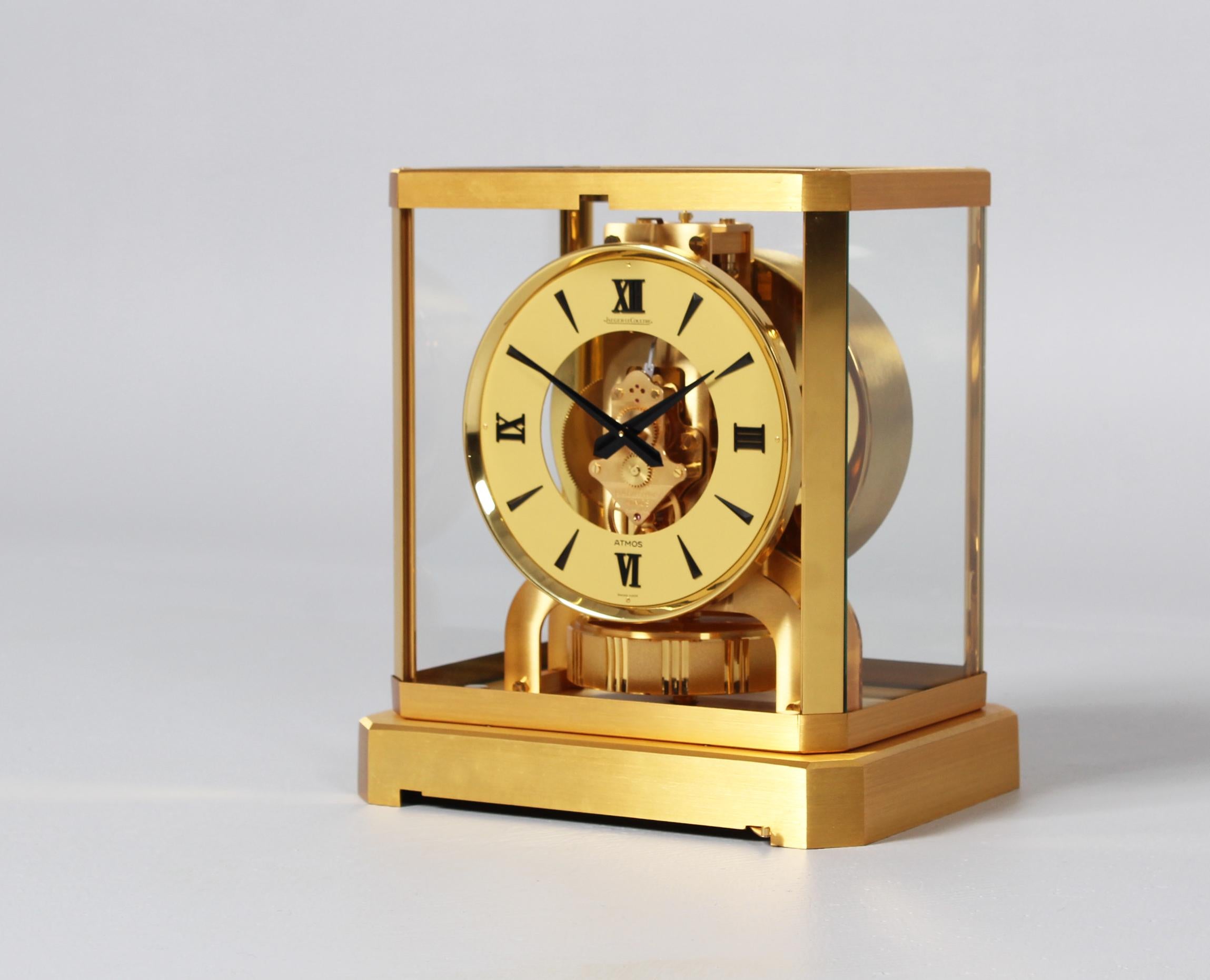 Jaeger LeCoultre, Reloj Atmos, Ref. 5909, Construido en 1977 Moderno de mediados de siglo