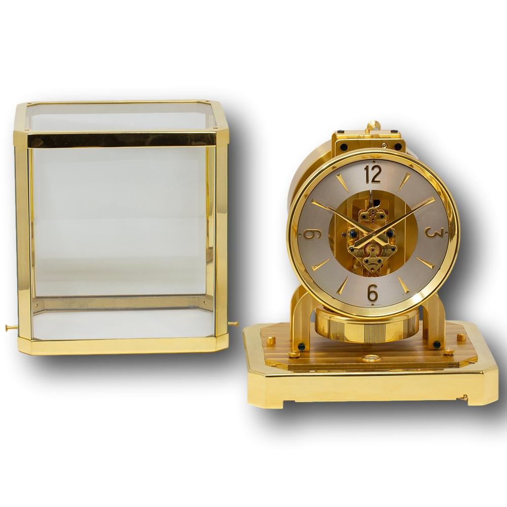 Horloge Atmos Jaeger-LeCoultre avec cadran argenté en vente 7