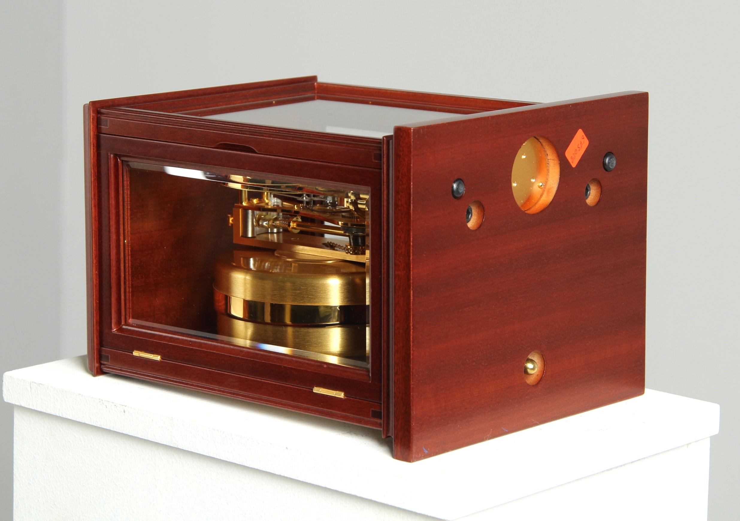 Jaeger LeCoultre, Atmos Clock with Moon Phase, Fontainebleu, 1990s For Sale 6