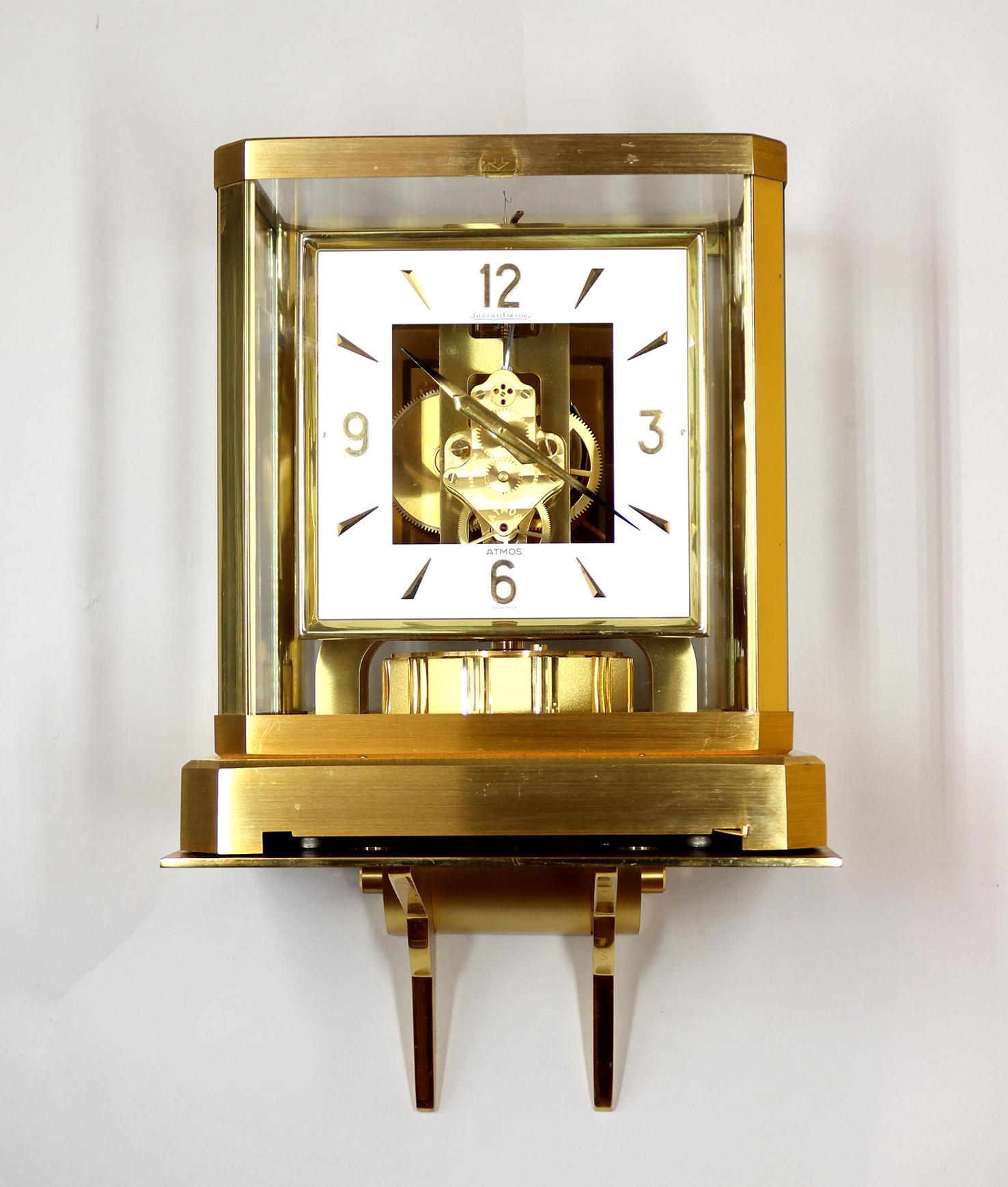 Jaeger LeCoultre Atmos clock with Original Bracket 4