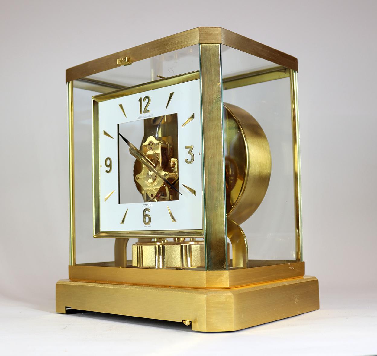 jaeger-lecoultre atmos clock 1970