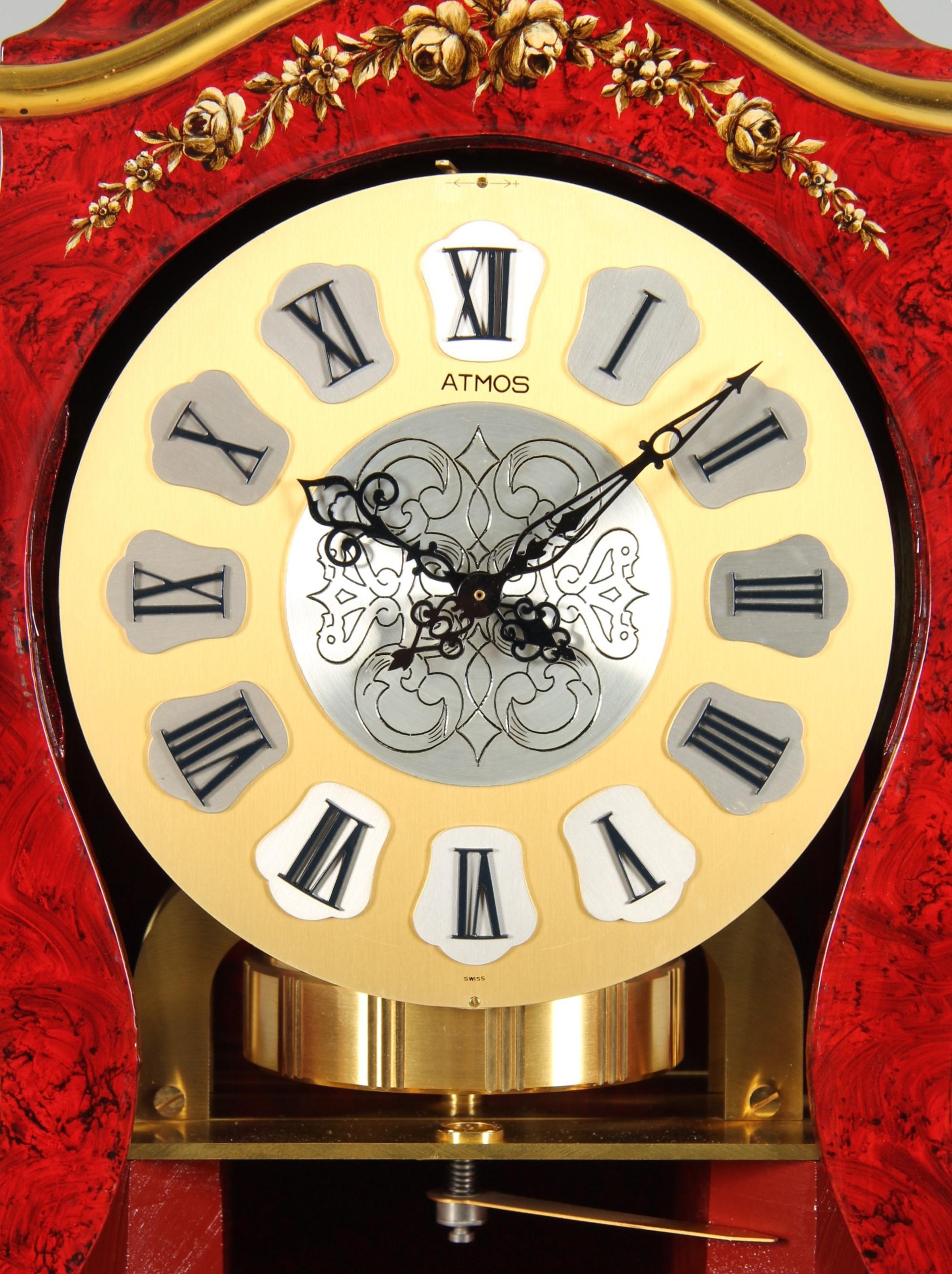 Jaeger LeCoultre, Atmos Neuchateloise with Wall Console, Switzerland, 1965 In Good Condition For Sale In Greven, DE
