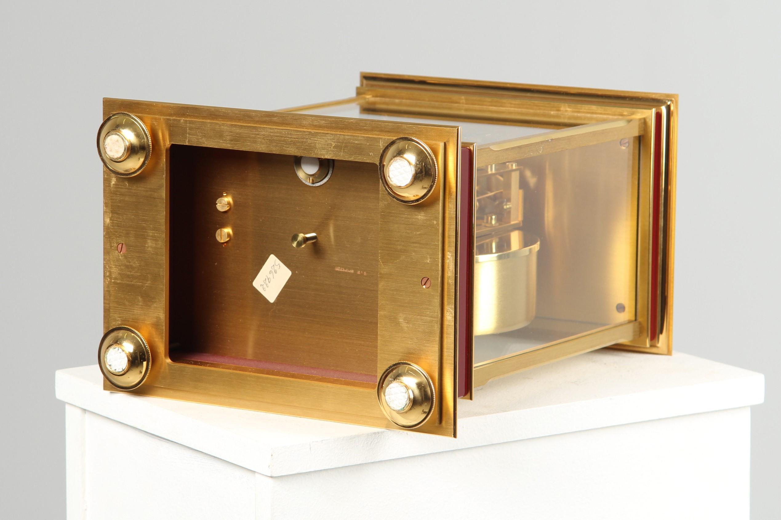 Jaeger LeCoultre - Atmos Royale from 1980, Table Clock that LIVES ON AIR For Sale 3
