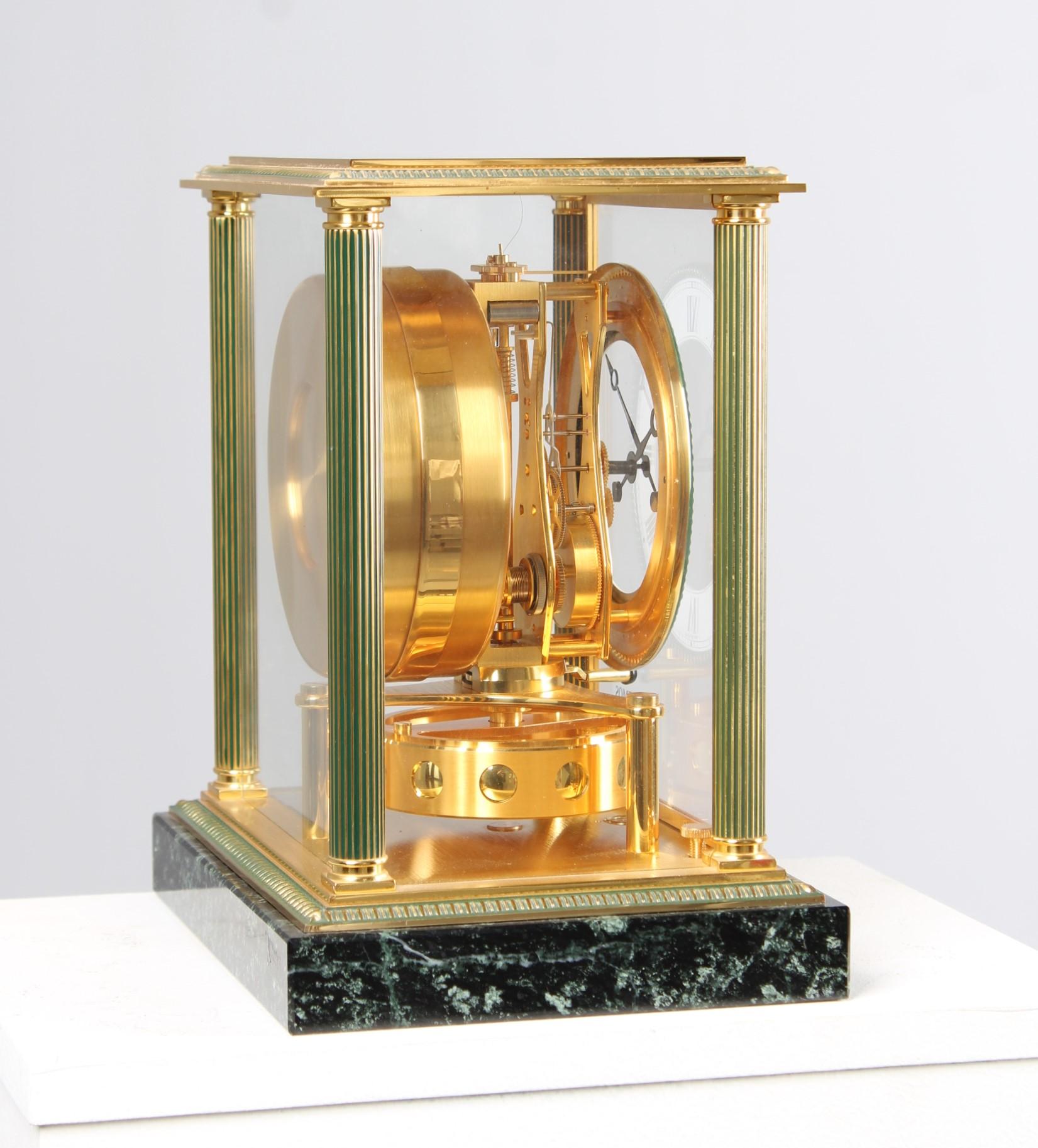 Laiton Jaeger LeCoultre, pendule d'horloge Atmos Vendome, fabriquée en 1994 en vente