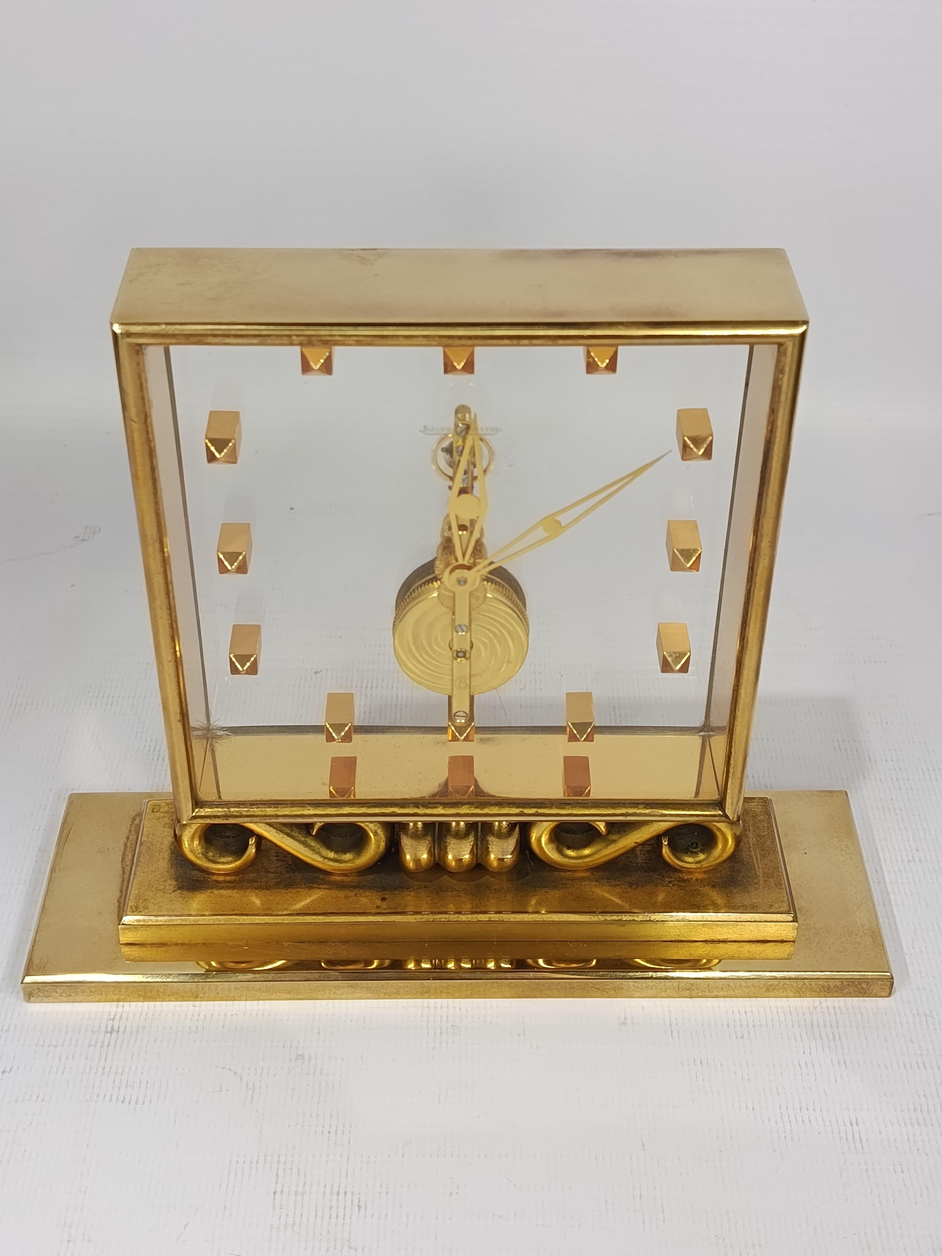 Mid-Century Modern Jaeger LeCoultre desk clock en vente