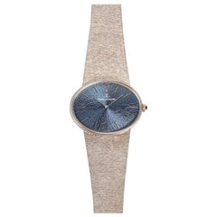 Reloj Jaeger-LeCoultre Ellipse Esfera Floral Azul en Oro Blanco de 18 quilates, años 1970
